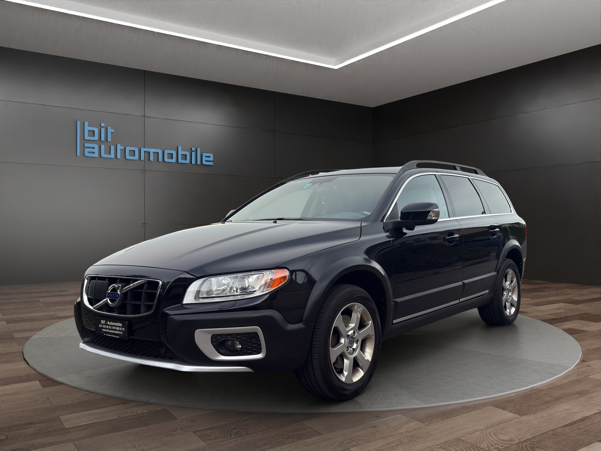 VOLVO XC70
