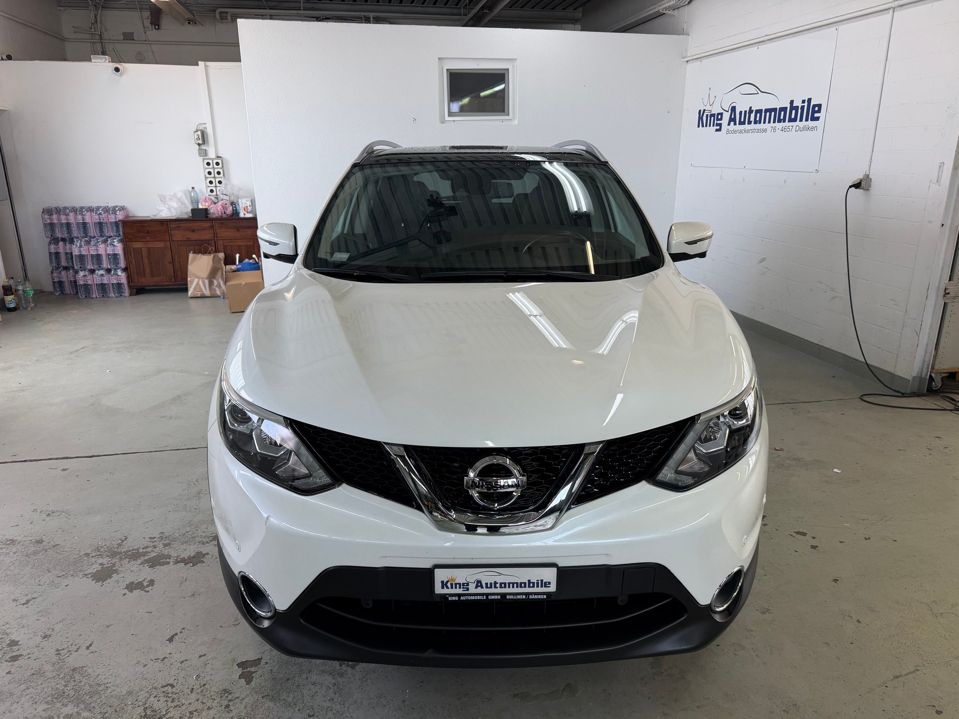 NISSAN Qashqai 1.2 DIG-T tekna Xtronic CVT | CH-Auto | 1-Hand | Frisch MFK | Ab Service-showroom-element-2