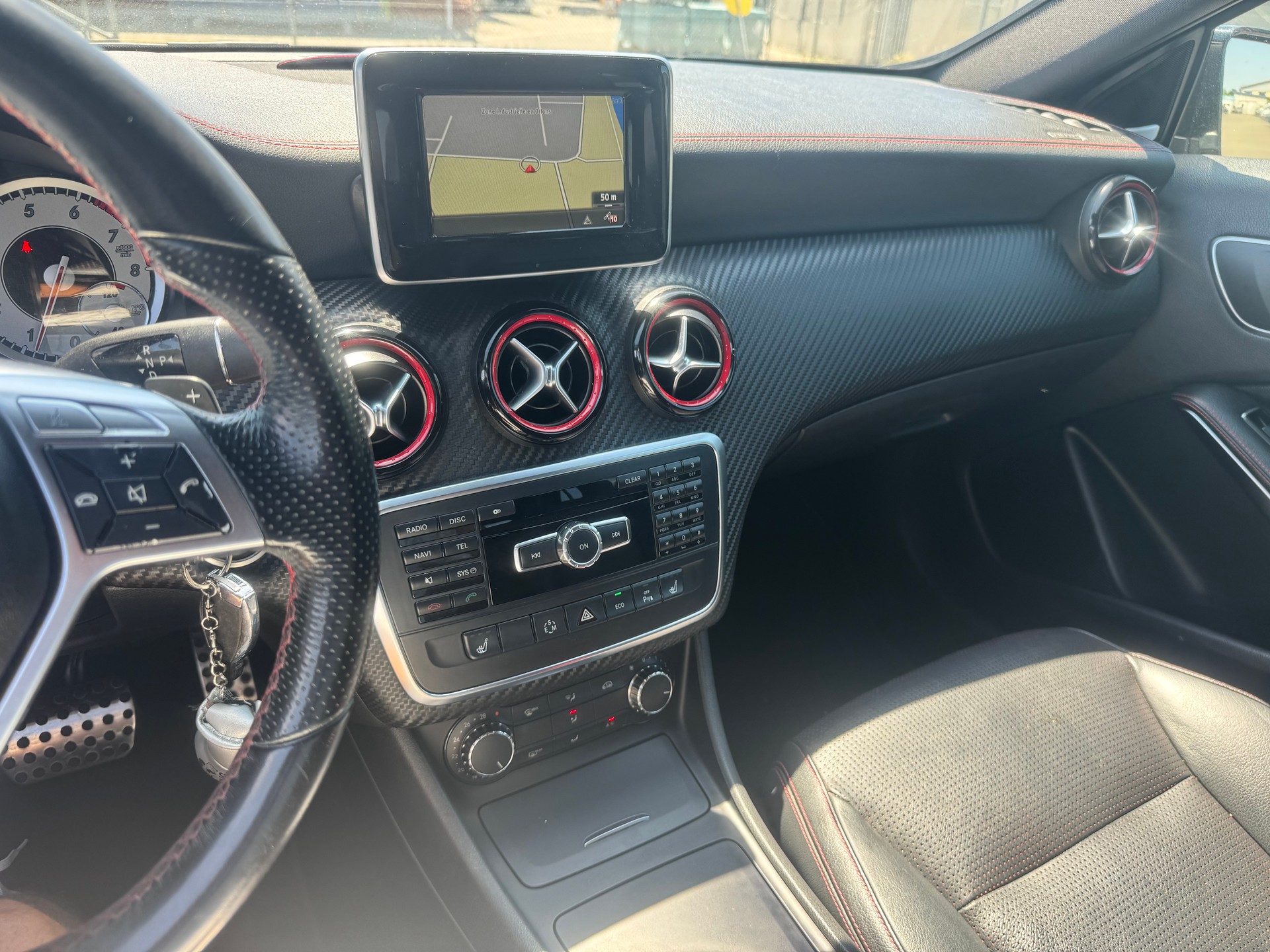 MERCEDES-BENZ A 250 Sport 7G-DCT-image-19
