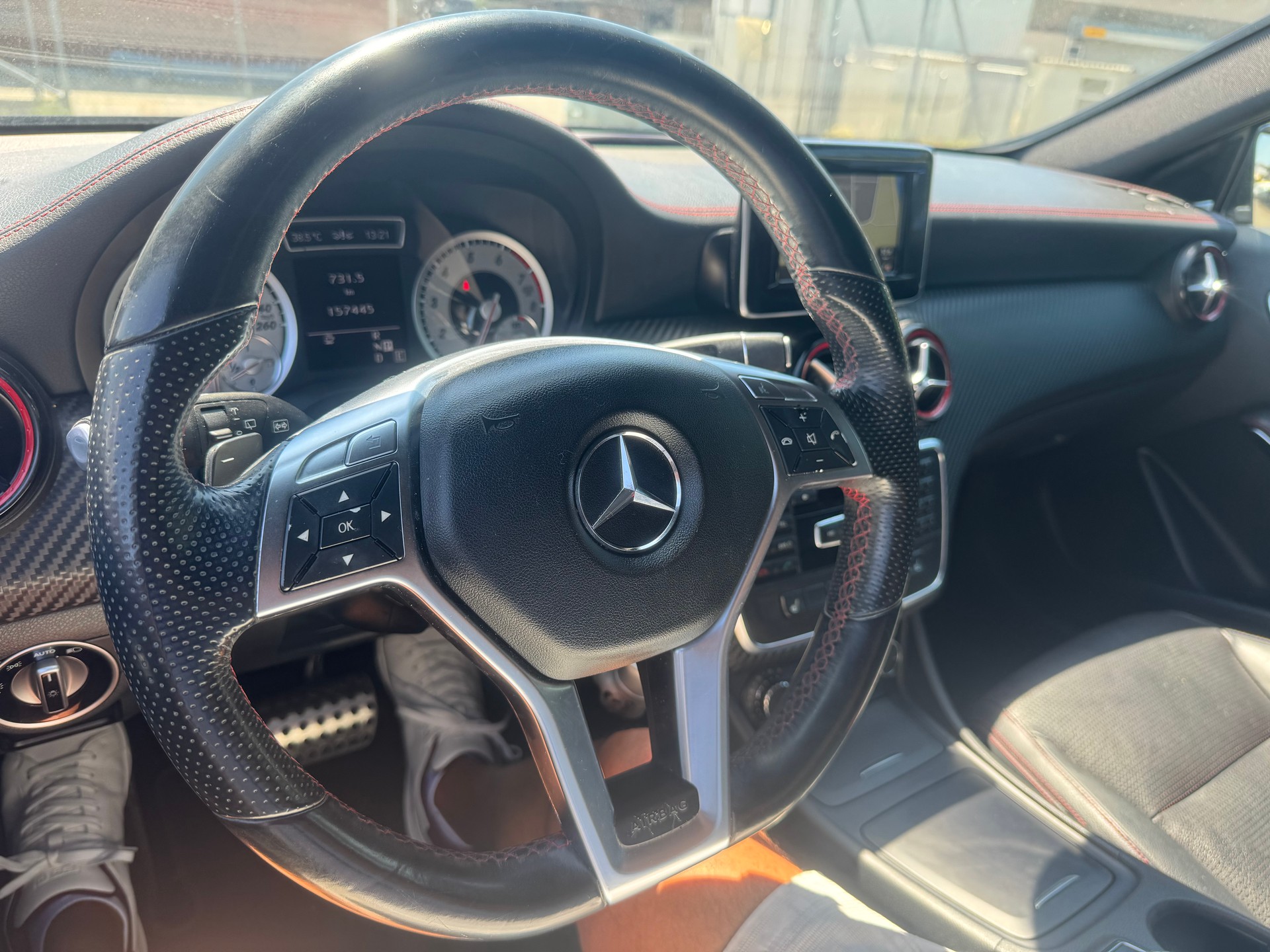 MERCEDES-BENZ A 250 Sport 7G-DCT-image-21