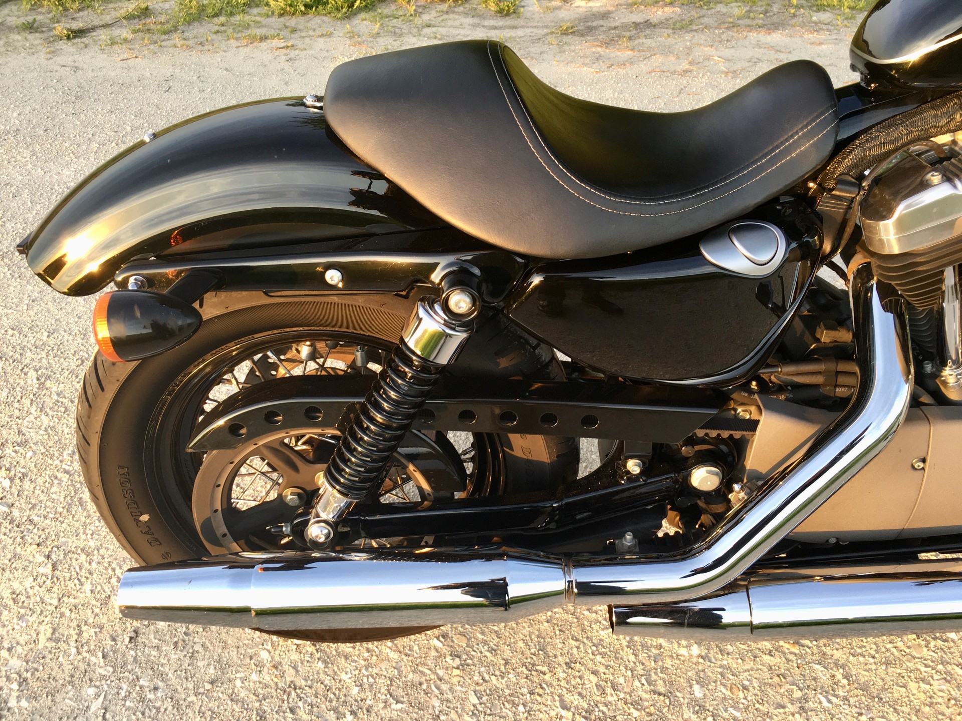 HARLEY-DAVIDSON XL 1200 N Sportster Nightster-image-4
