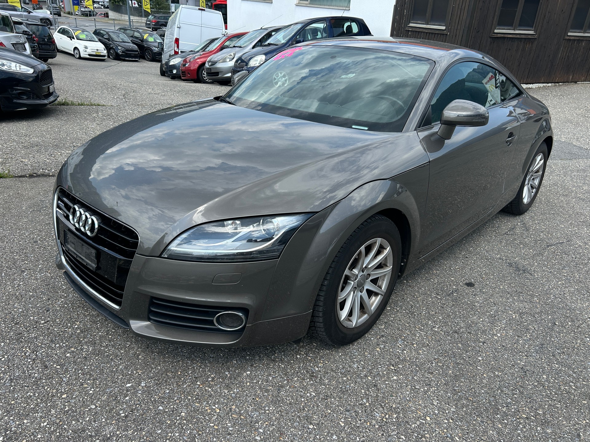 AUDI TT Coupé 2.0 TDI quattro-image-1