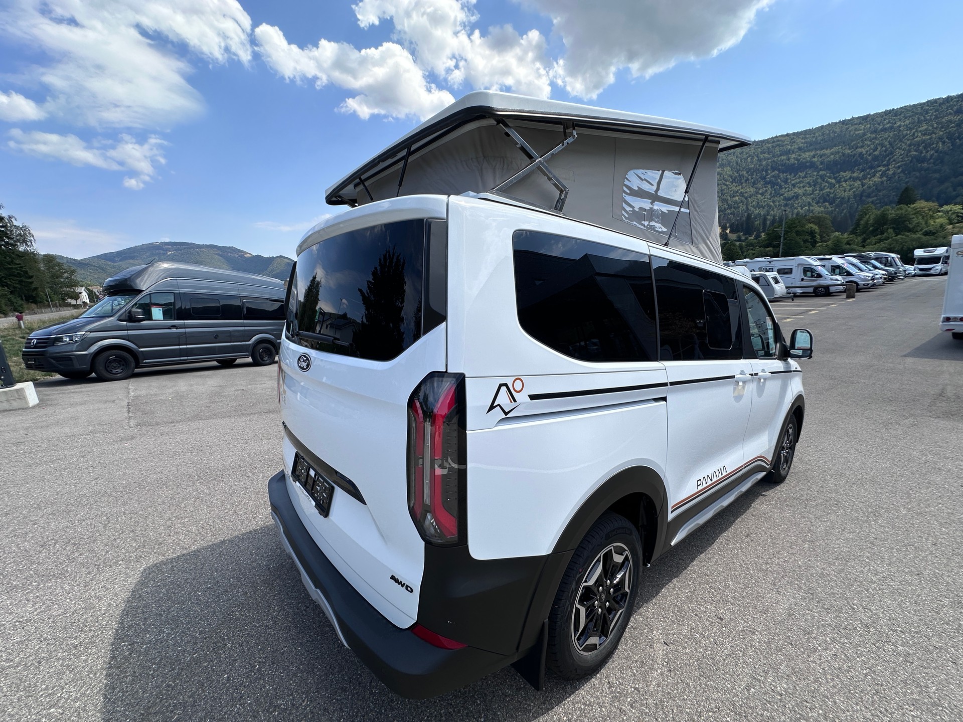 Panama Peak 10+ AWD-showroom-element-2