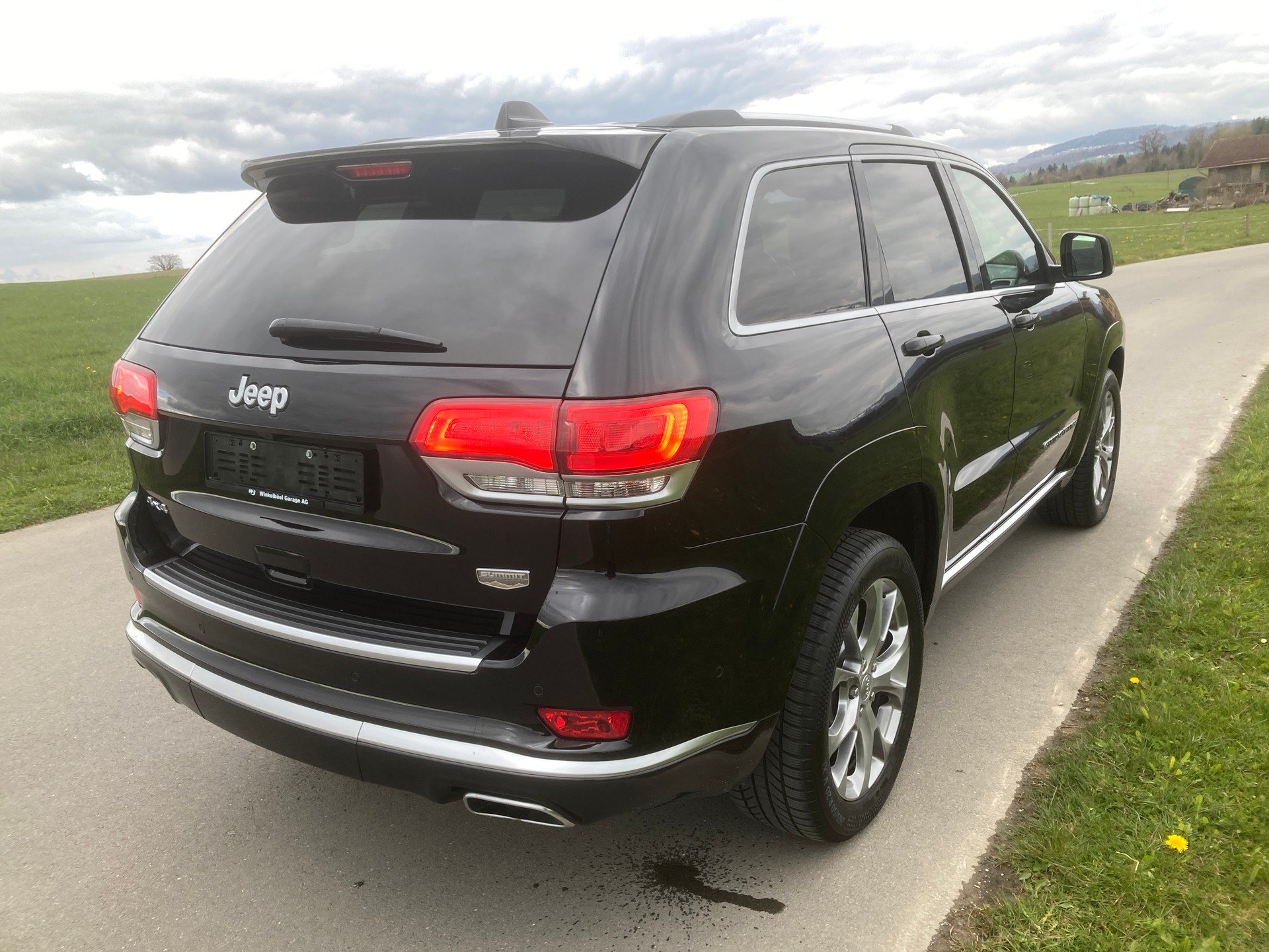 JEEP Grand Cherokee 3.0 CRD Summit Automatic-showroom-element-2