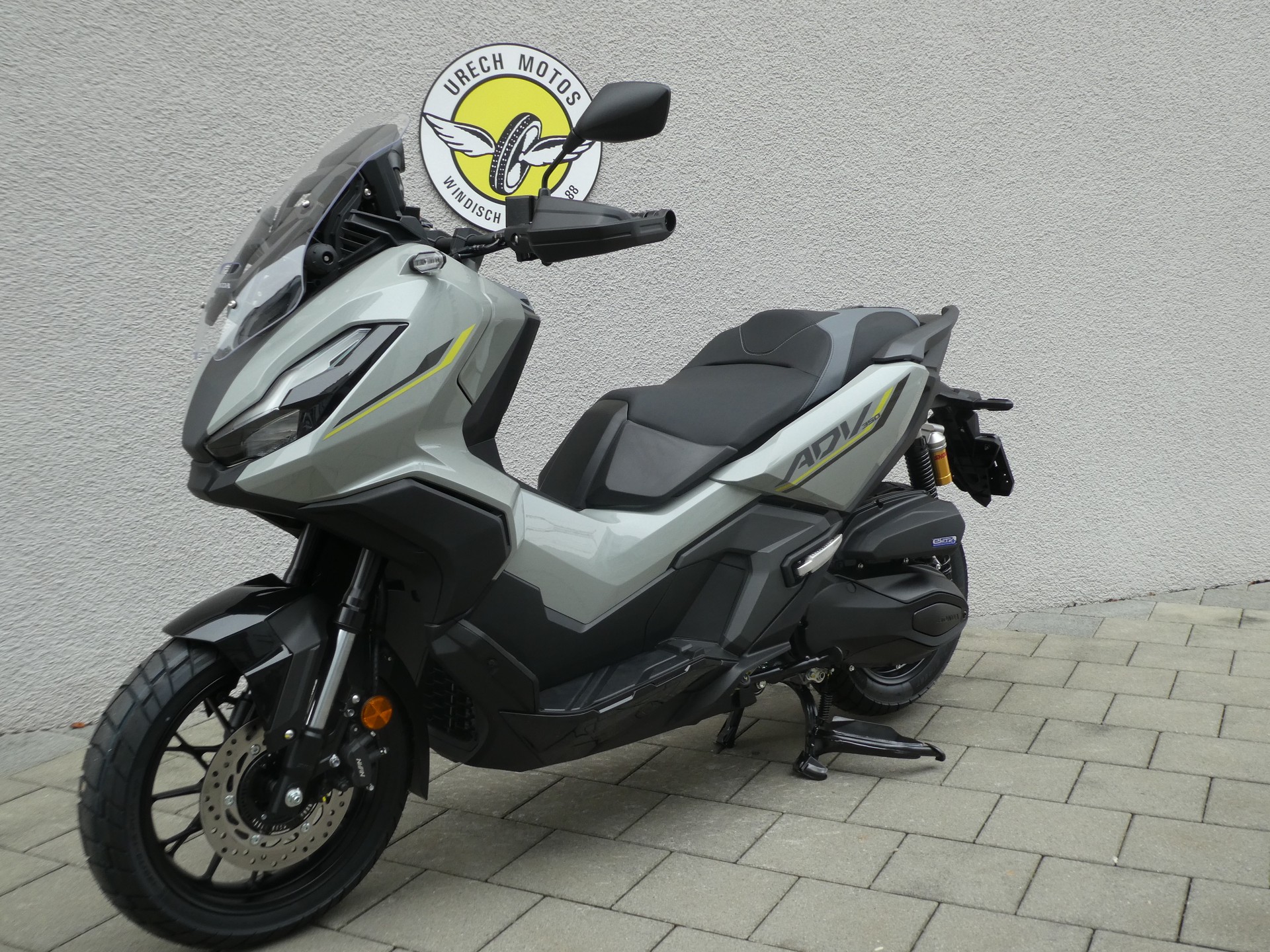 HONDA ADV 350-image-1