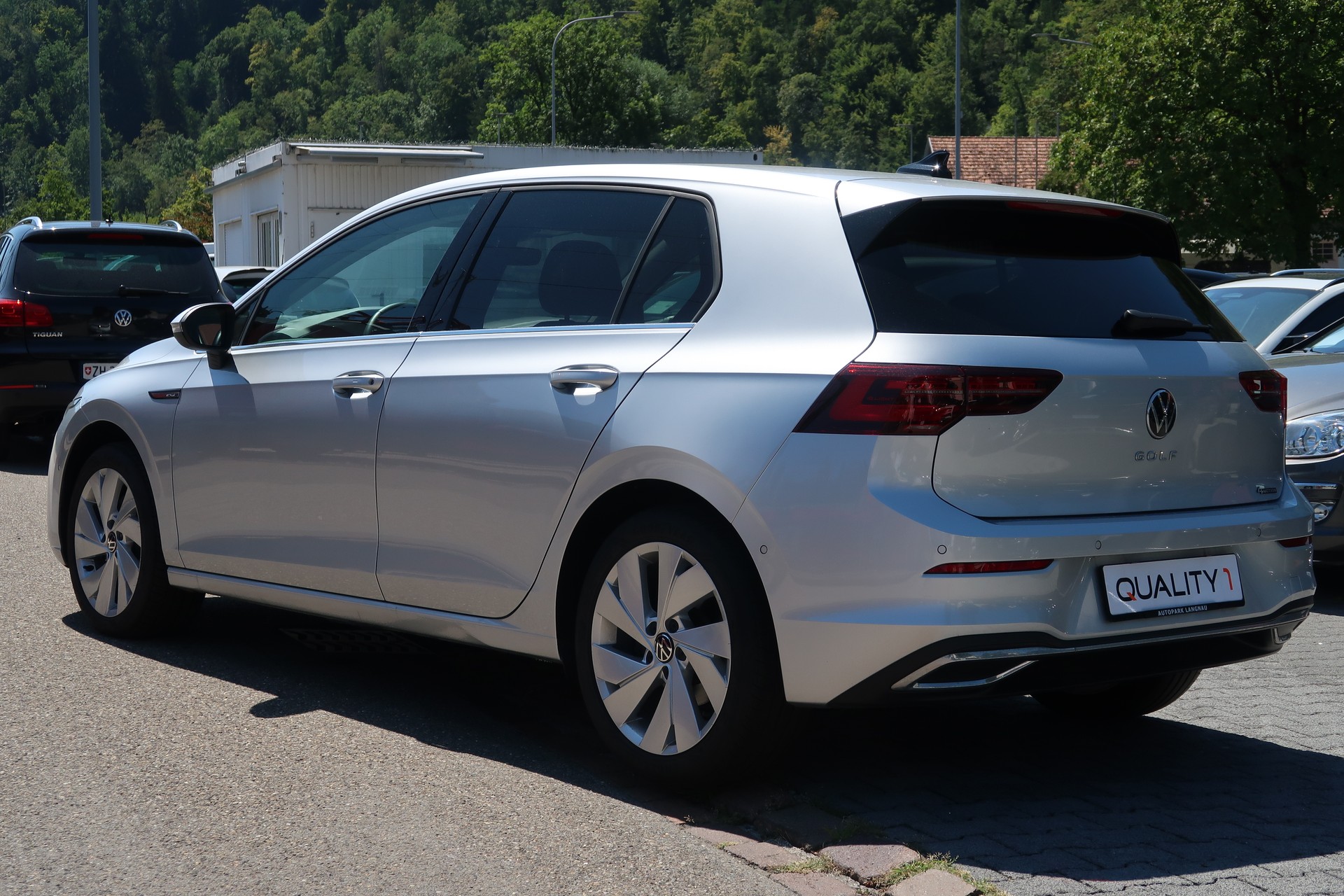 VW Golf 2.0 TSI Style DSG 4 Motion-image-6