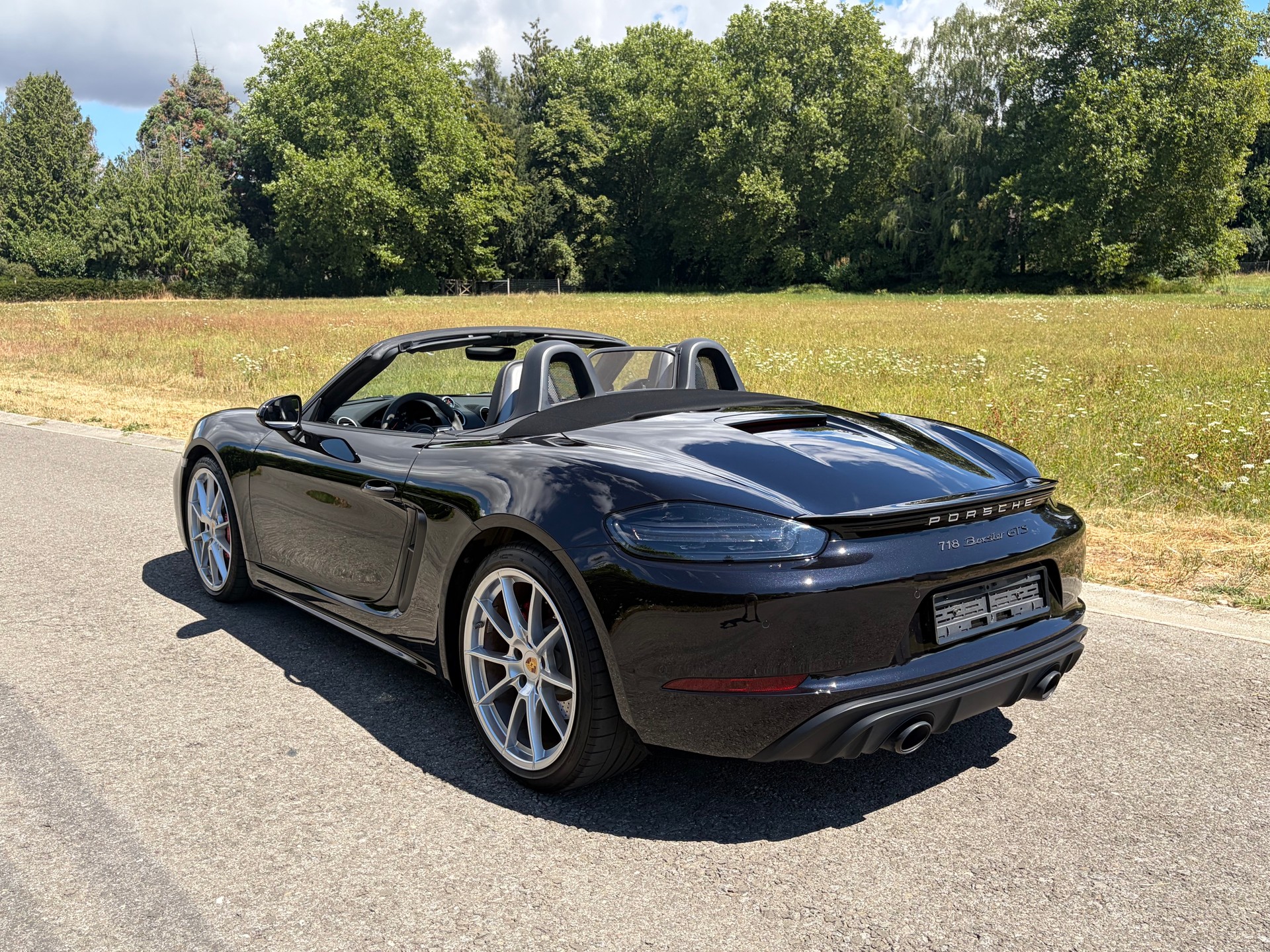 PORSCHE Boxster 4.0 GTS manuelle-image-3