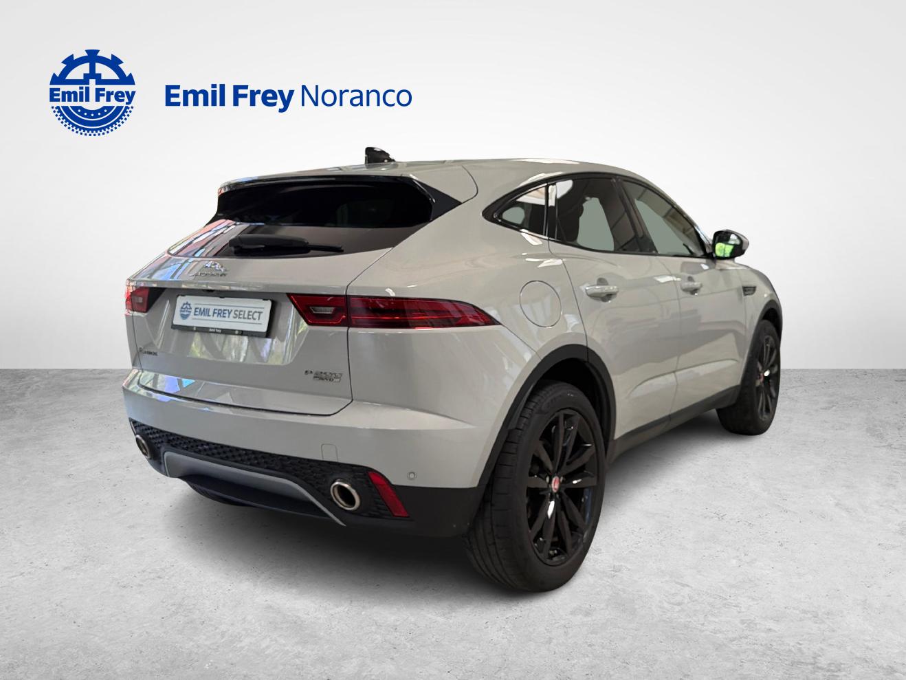 JAGUAR E-Pace 2.0 T 200 SE AWD - Pneumatici invernali inclusi-image-4