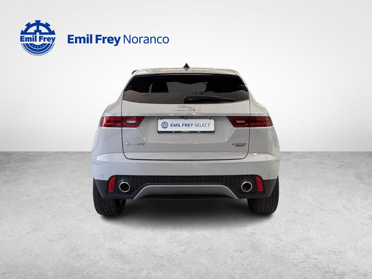 JAGUAR E-Pace 2.0 T 200 SE AWD - Pneumatici invernali inclusi-showroom-element-3
