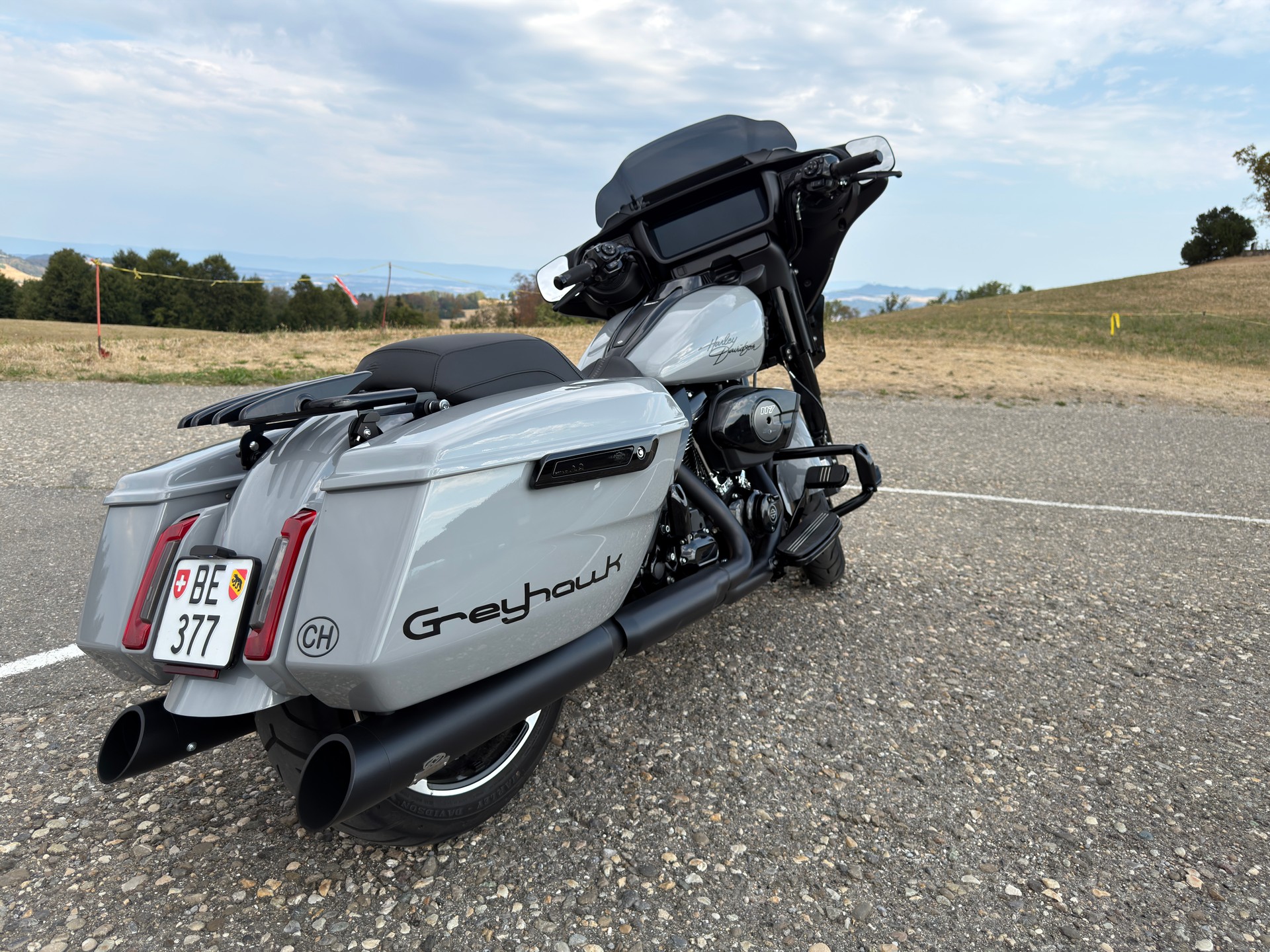 HARLEY-DAVIDSON FLHX Street Glide Black Finish 117-image-3