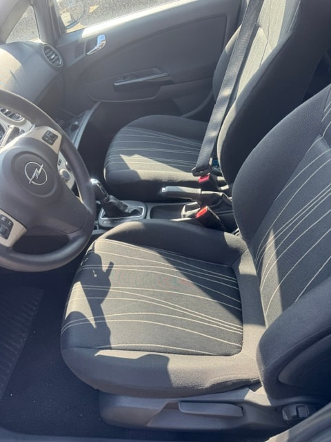 OPEL Corsa 1.4 TP Enjoy-image-9