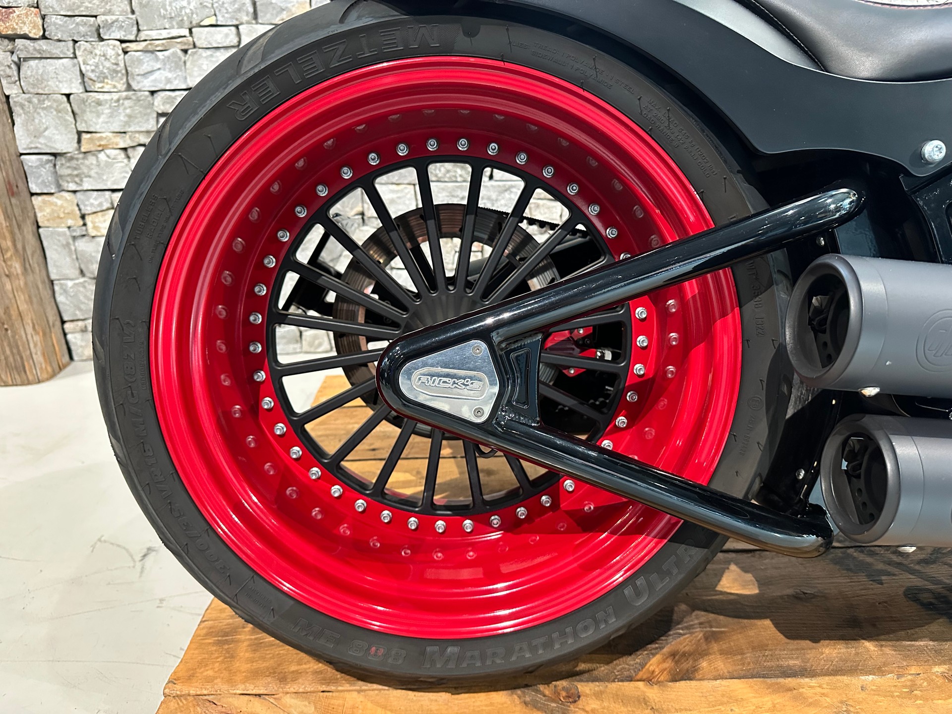 HARLEY-DAVIDSON FXFBS Fat Bob 114 ABS-image-11