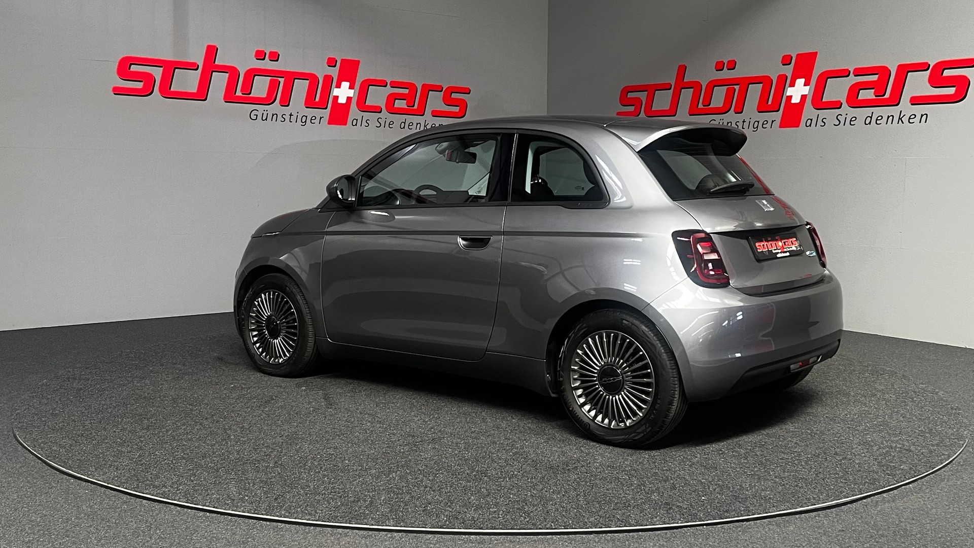 FIAT 500 electric 87 kW Icon-showroom-element-3