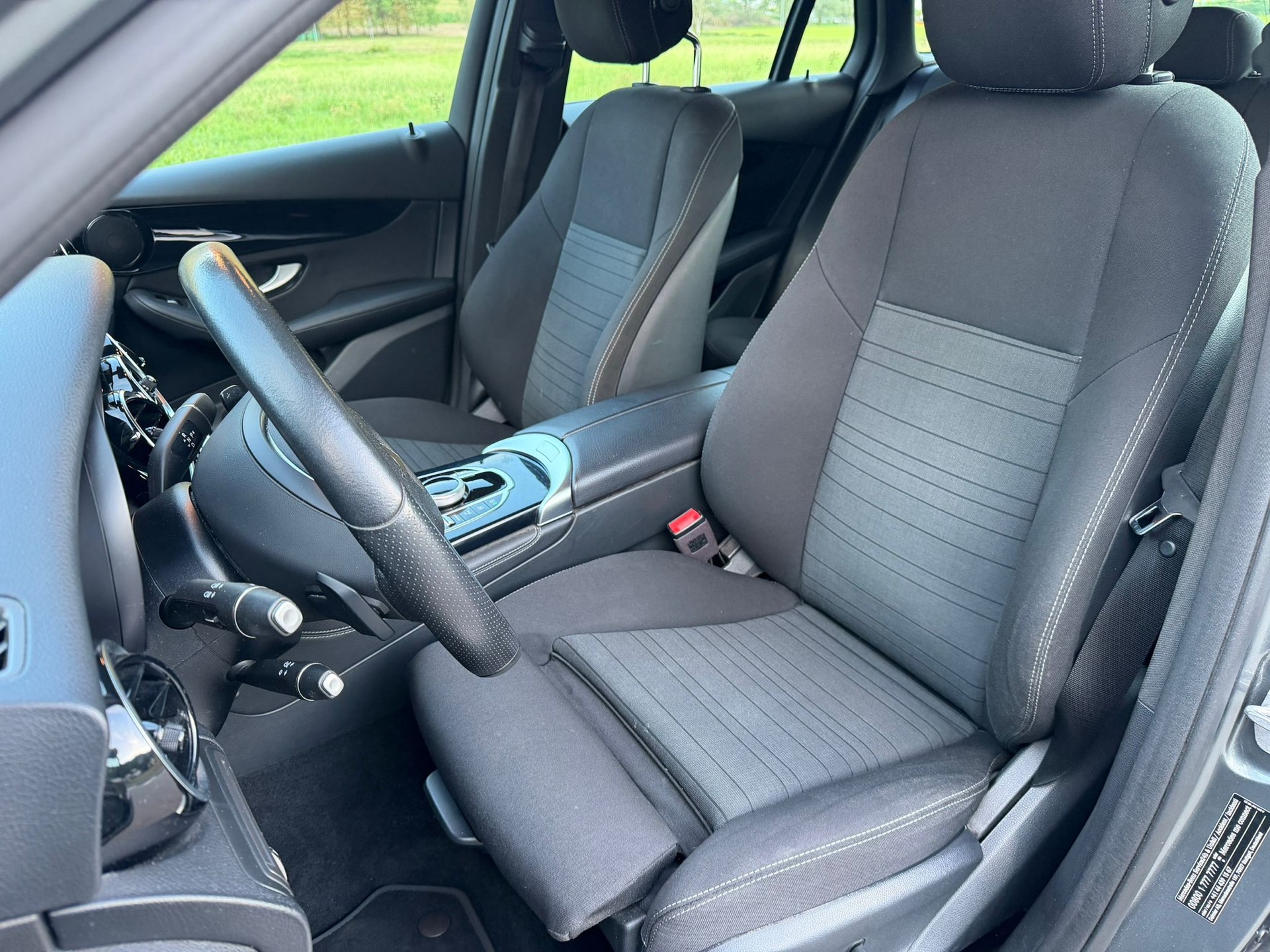 MERCEDES-BENZ GLC 250 d 4Matic 9G-Tronic-image-7