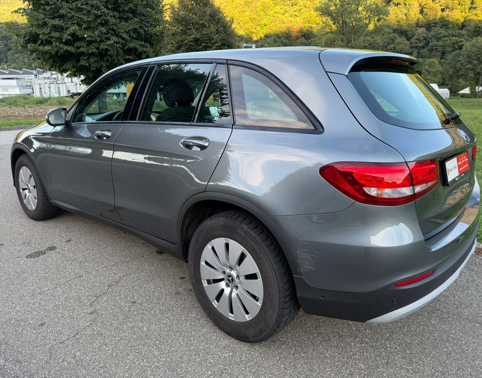 MERCEDES-BENZ GLC 250 d 4Matic 9G-Tronic-image-3