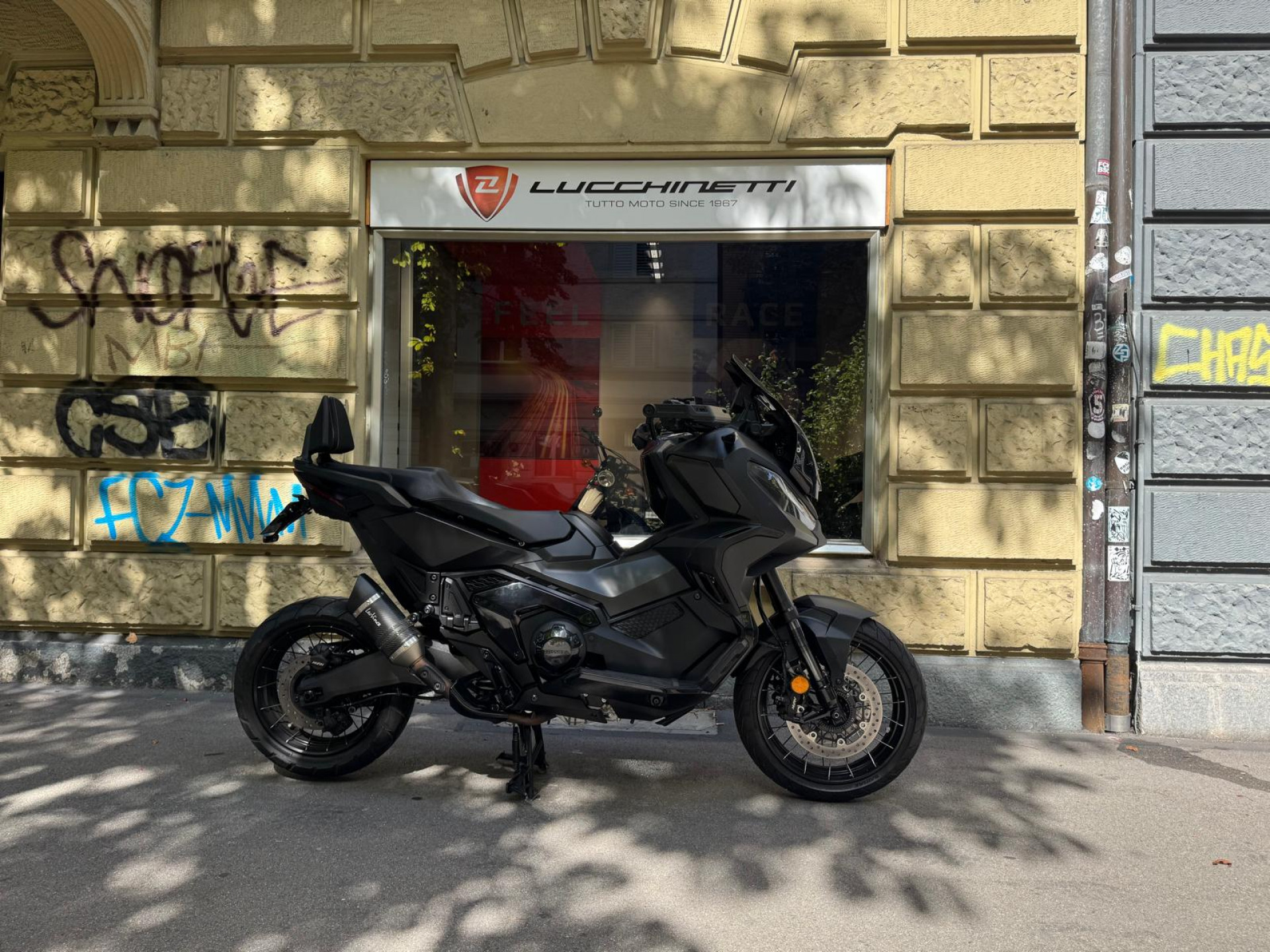 HONDA X-ADV 750