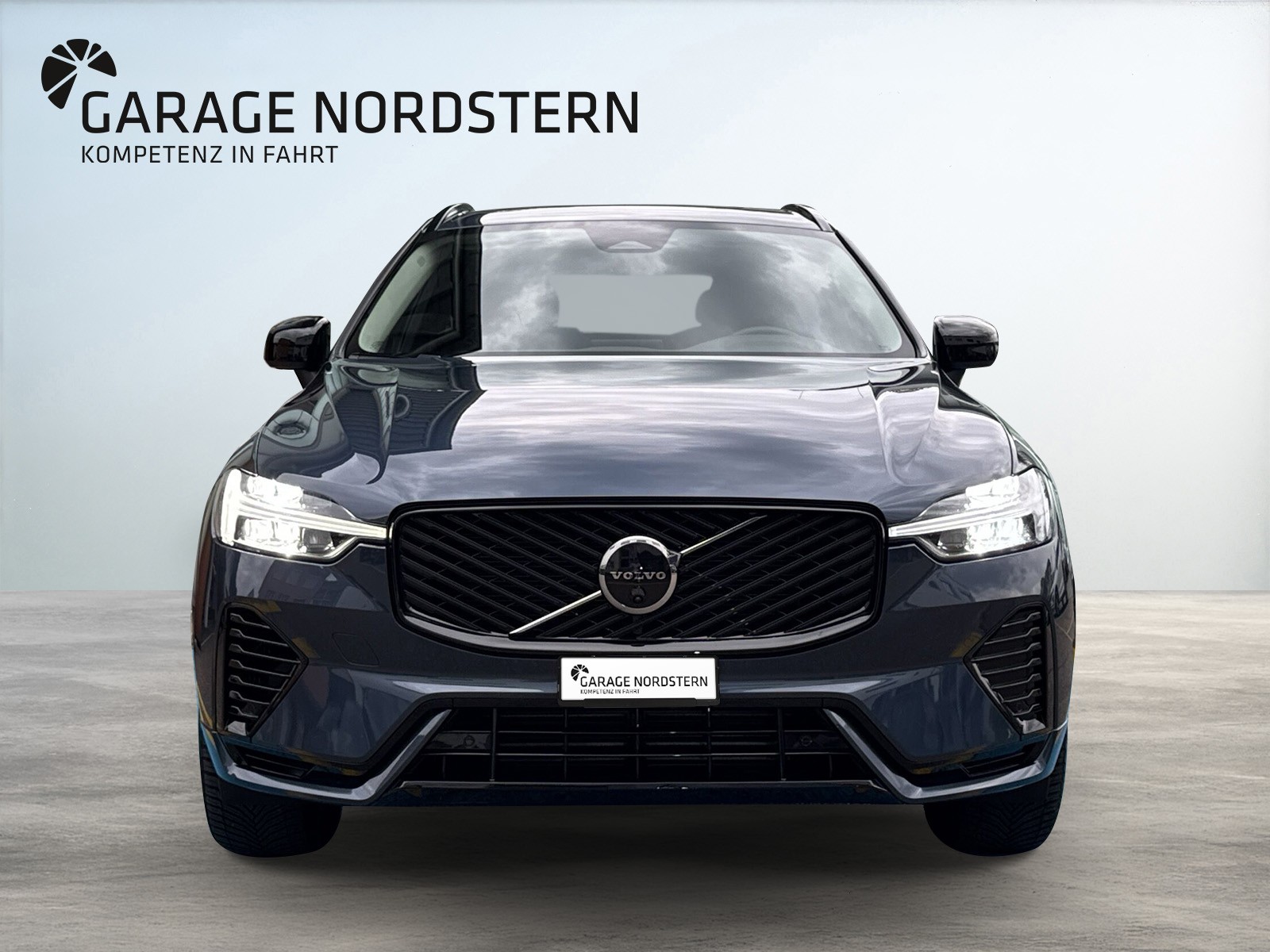 VOLVO XC60 2.0 T6 TE Plus Dark eAWD-image-4