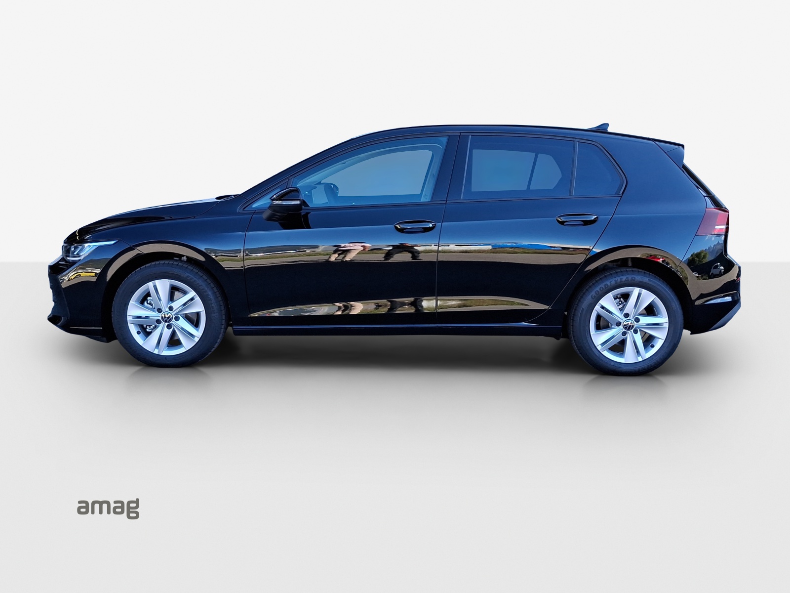VW Golf 1.5 e TSI mHEV Value DSG-showroom-element-1