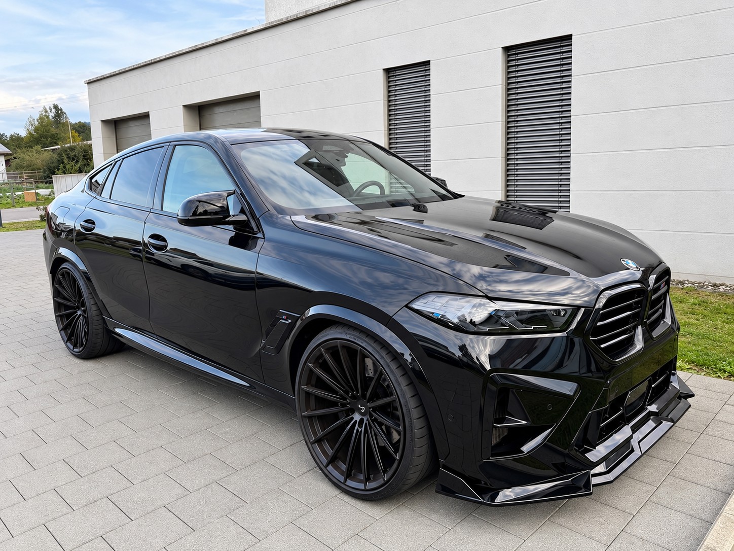 BMW X6M Competition-image-1