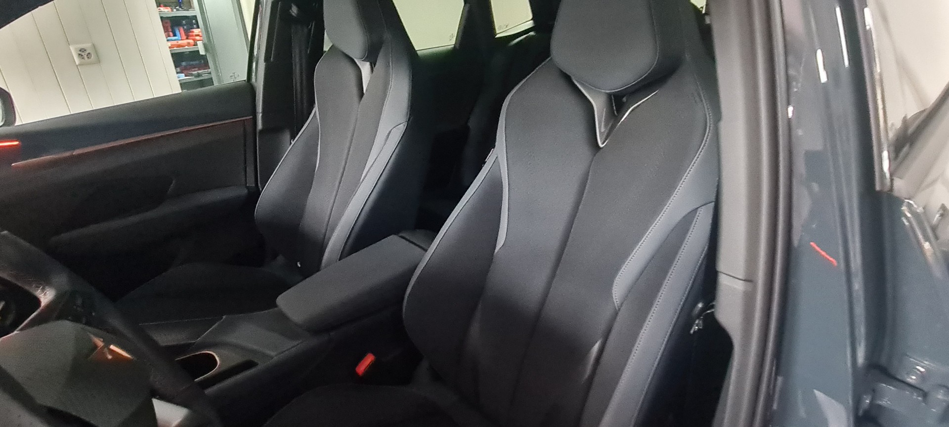 CUPRA Terramar 1.5 eTSI DSG-image-9