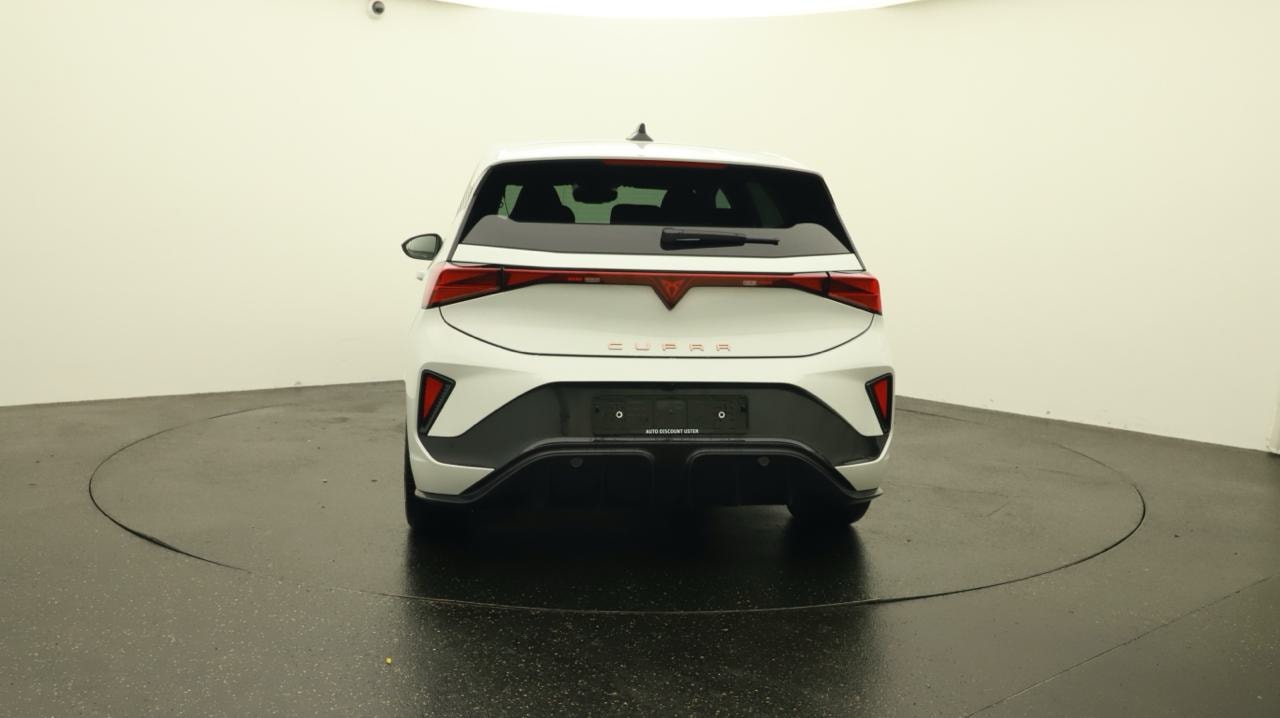 CUPRA Born 58 kWh-showroom-element-3