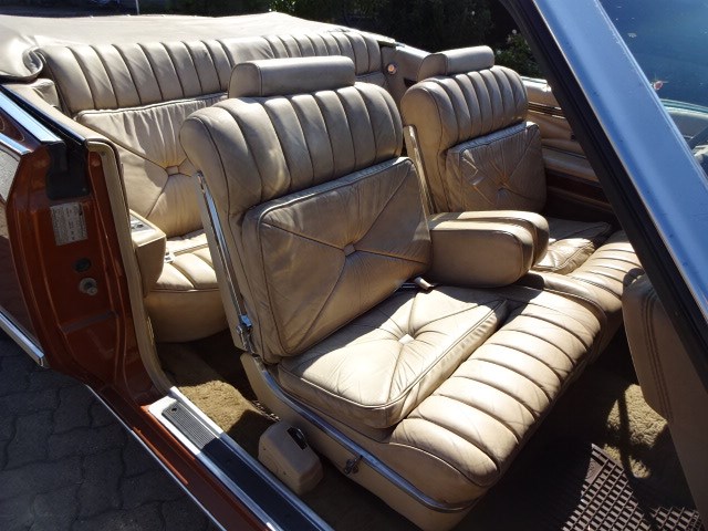 LINCOLN Continental Town Coupé Cabriolet-image-12