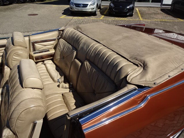 LINCOLN Continental Town Coupé Cabriolet-image-10