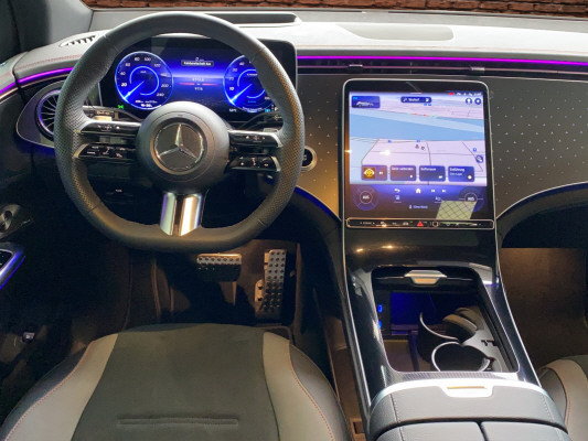 MERCEDES-BENZ EQE SUV 350 4 Matic-image-10
