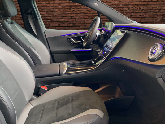 MERCEDES-BENZ EQE SUV 350 4 Matic-image-12