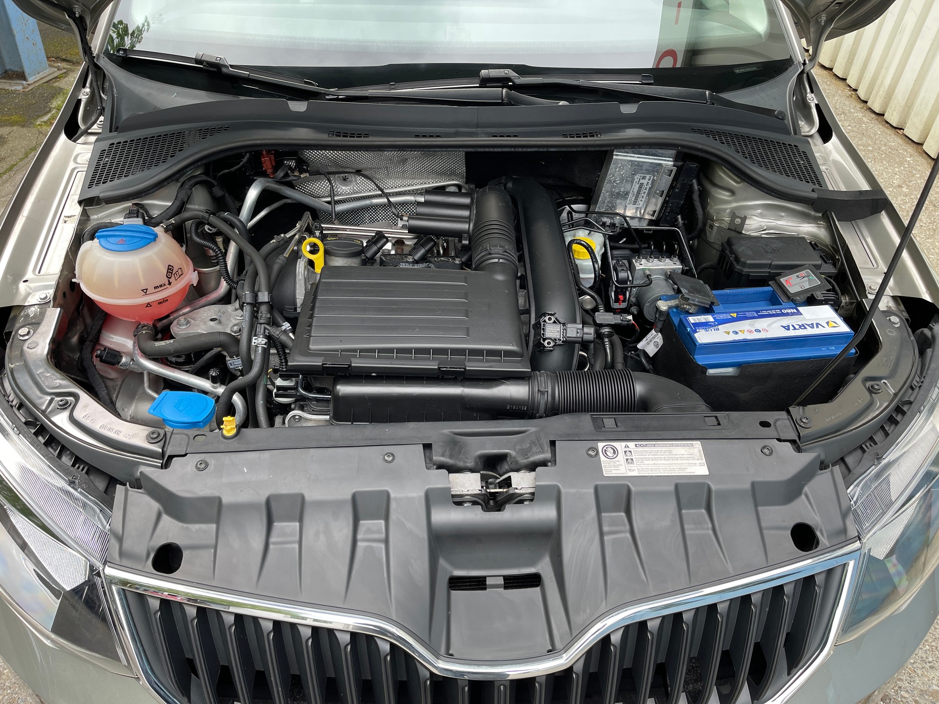 SKODA Fabia 1.2 TSI Ambition-image-10