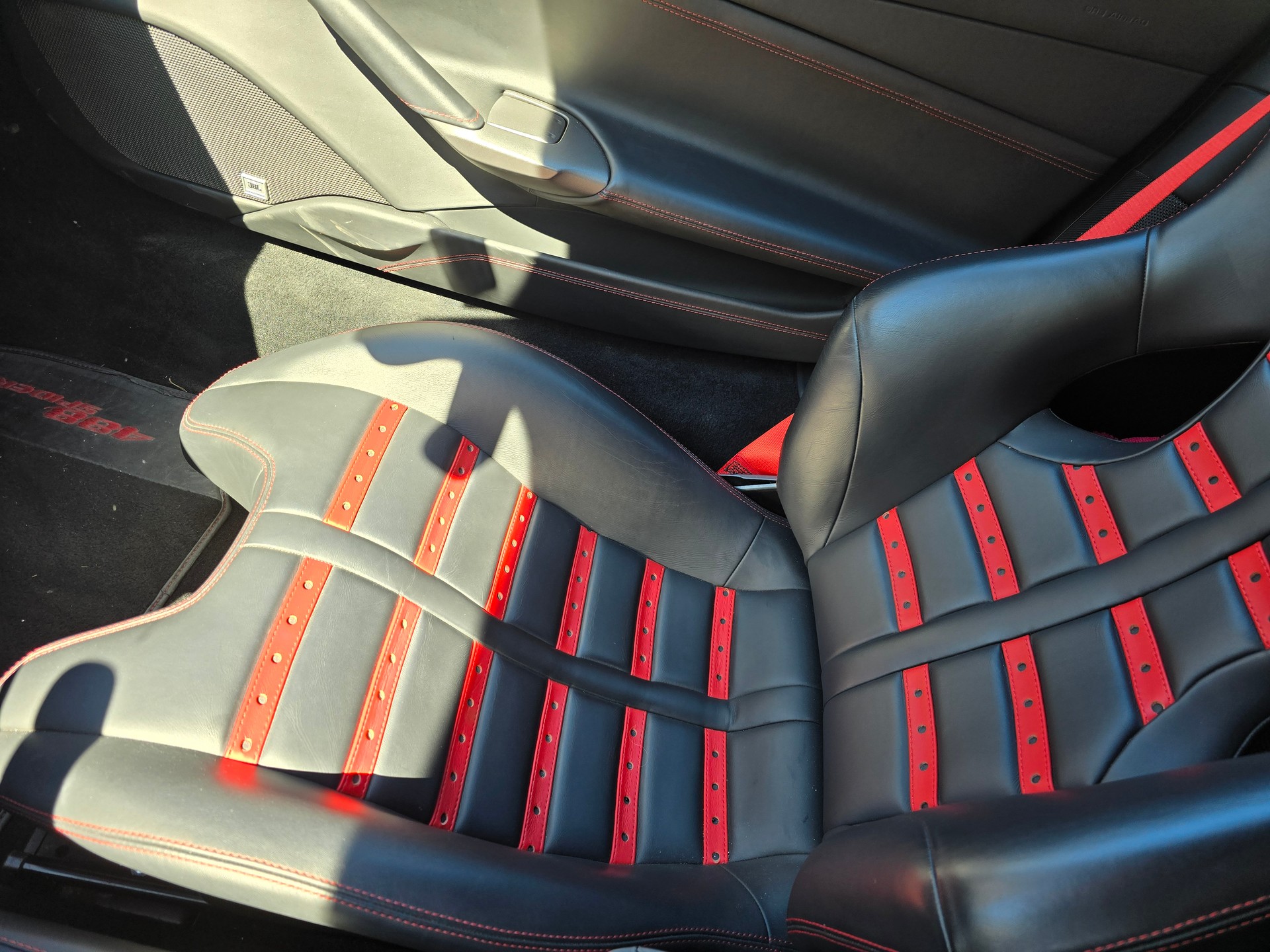 FERRARI 488 Spider 3.9 V8-image-7