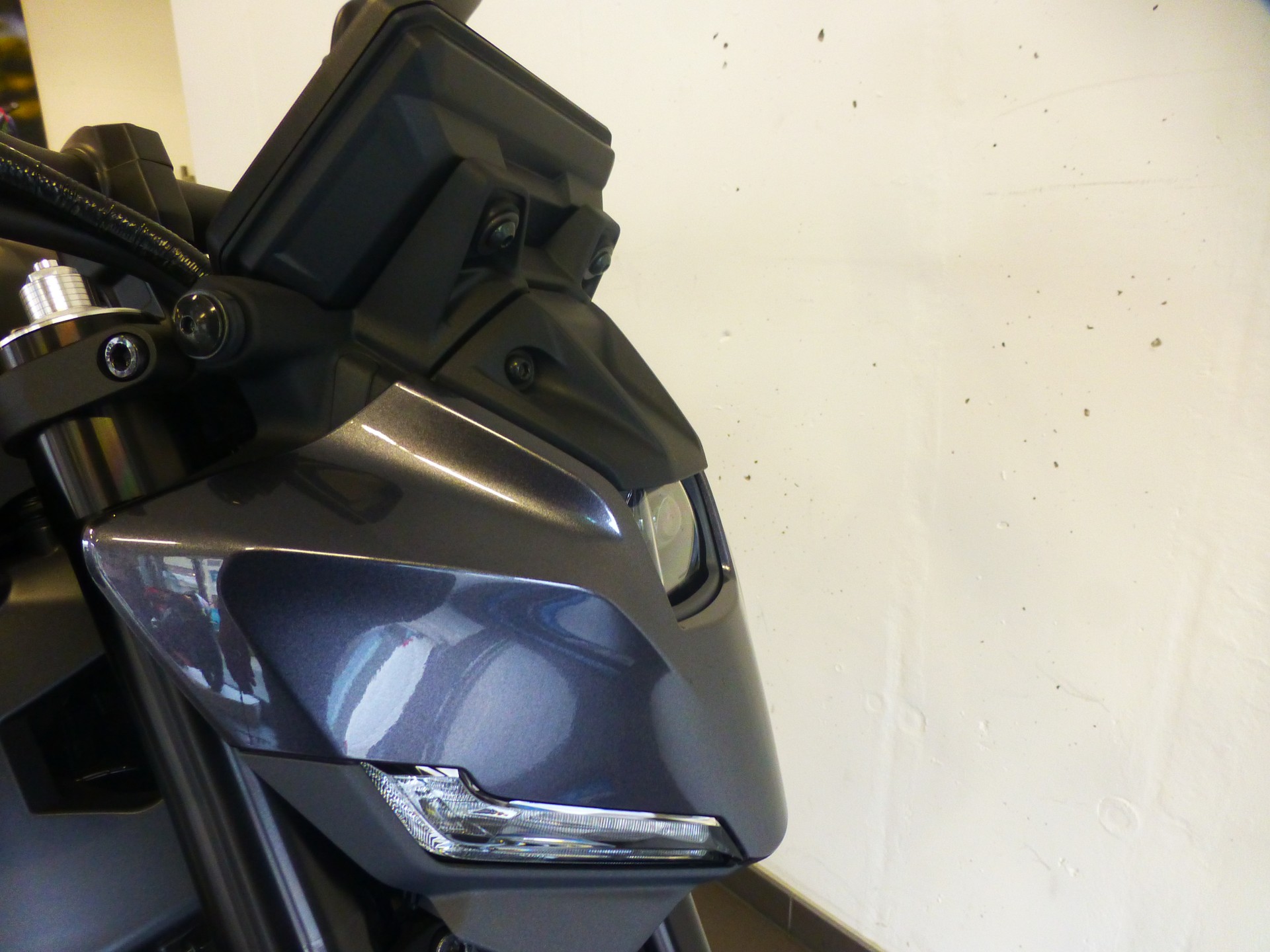 YAMAHA MT-09-image-14