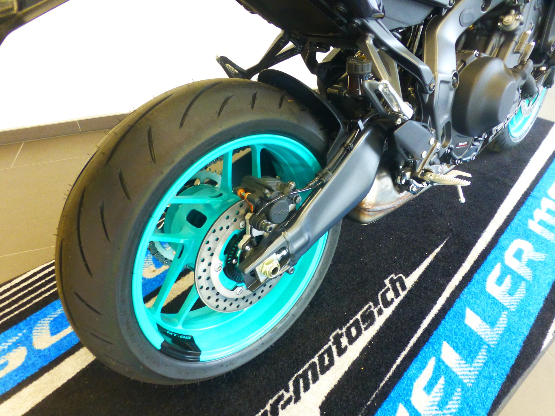 YAMAHA MT-09-image-12
