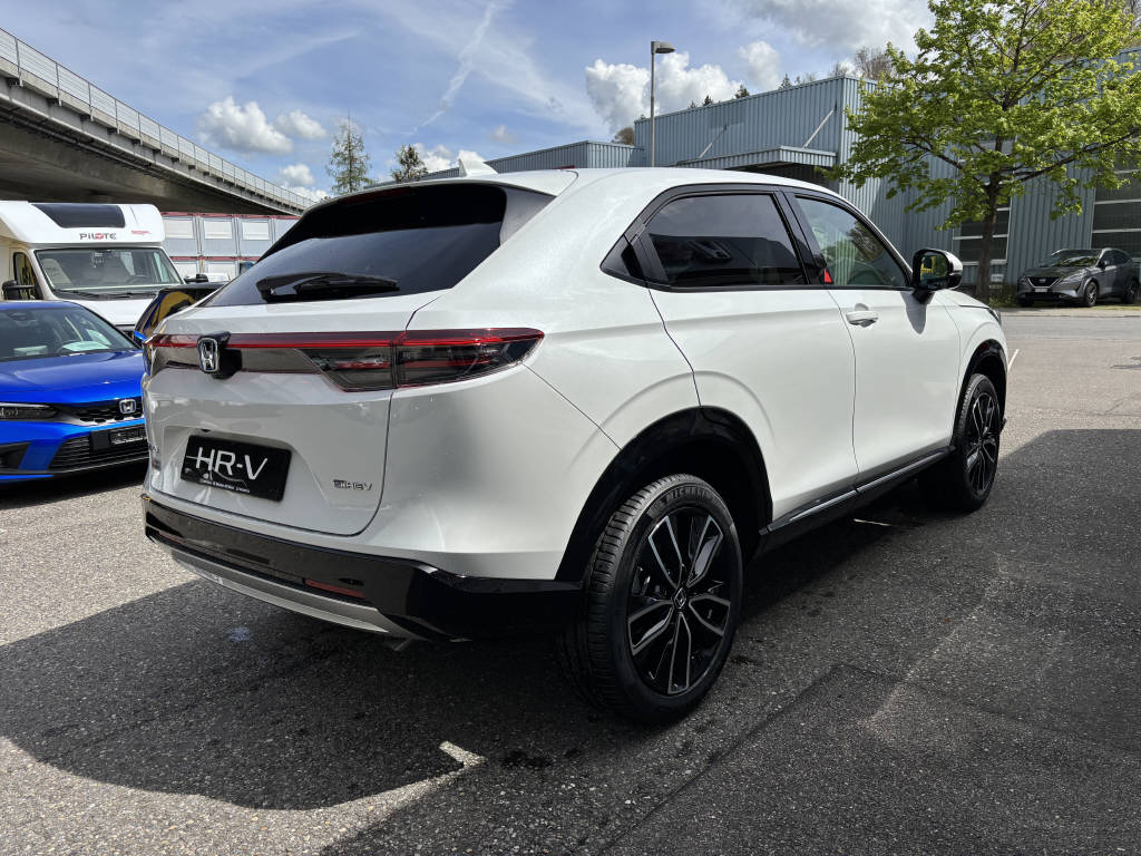 HONDA HR-V 1.5 i-MMD Advance extrem Verbier-image-4