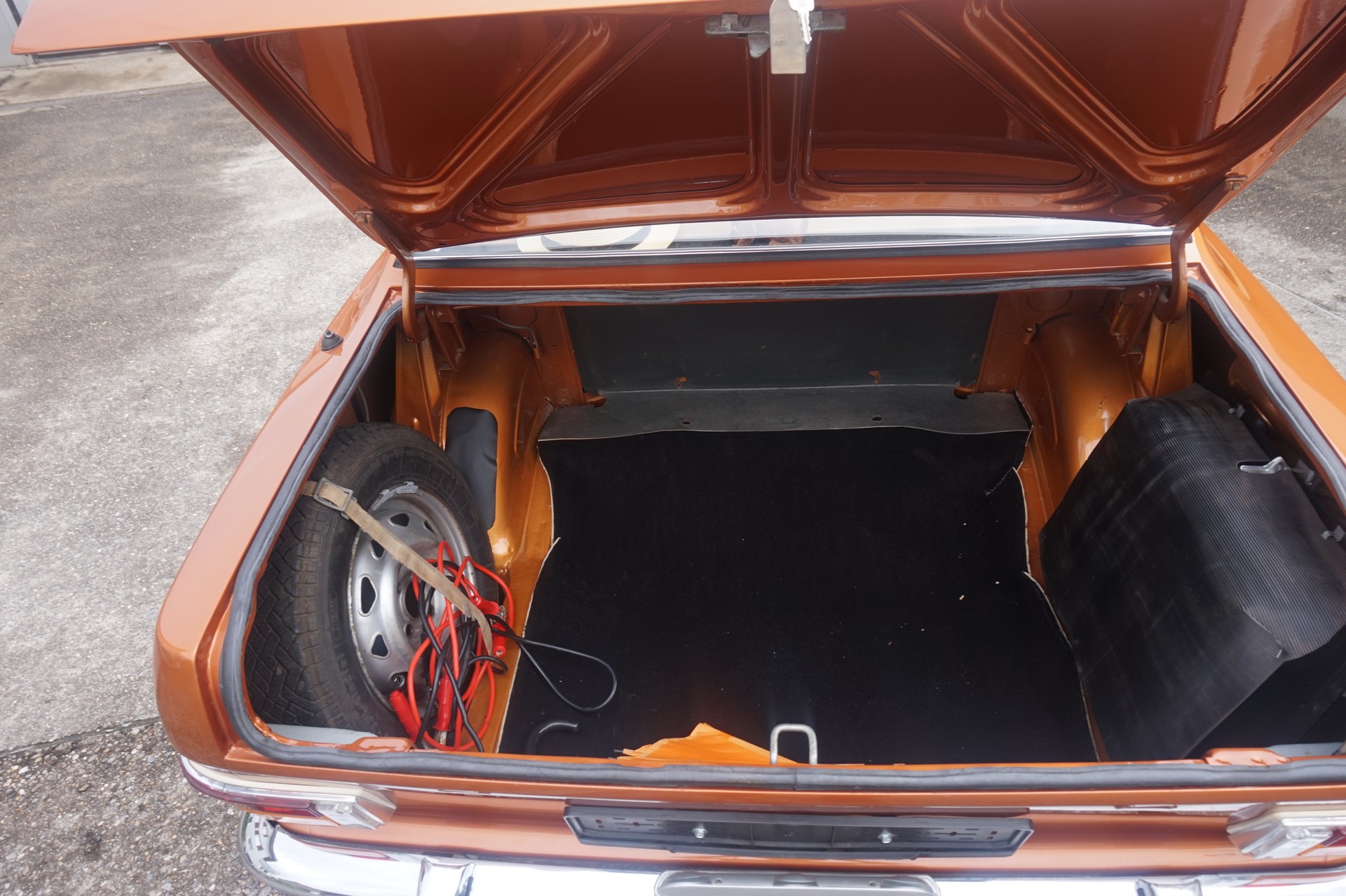 OPEL Kadett 1.2 SPECIAL-image-13
