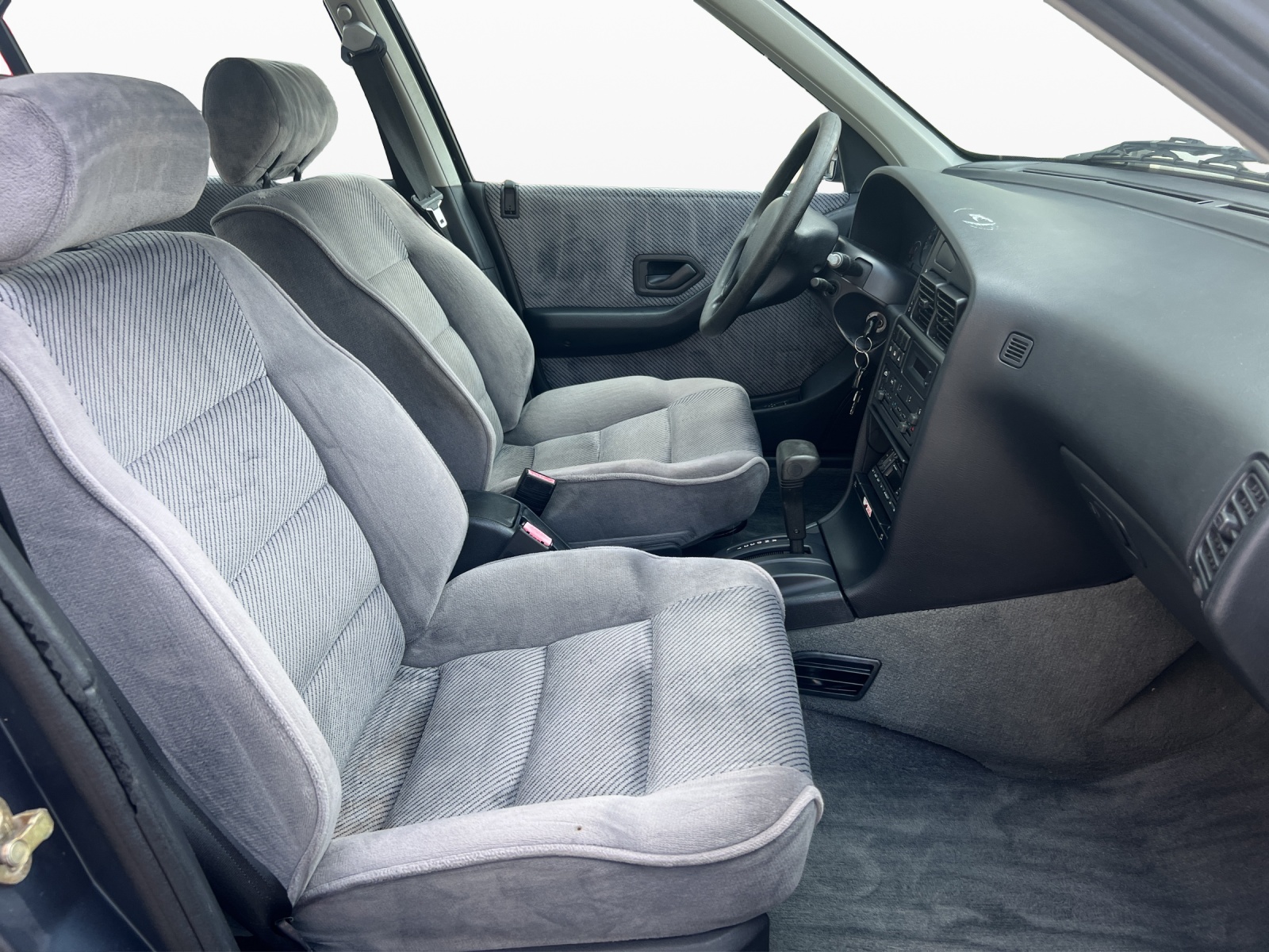 PEUGEOT 405 2.0 SRI ABS-image-14