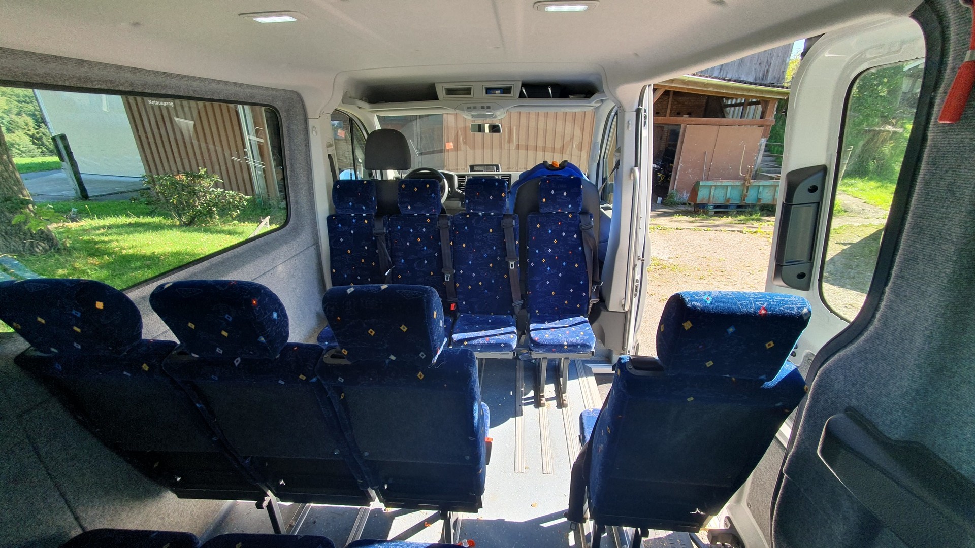 VW Schulbus-image-3