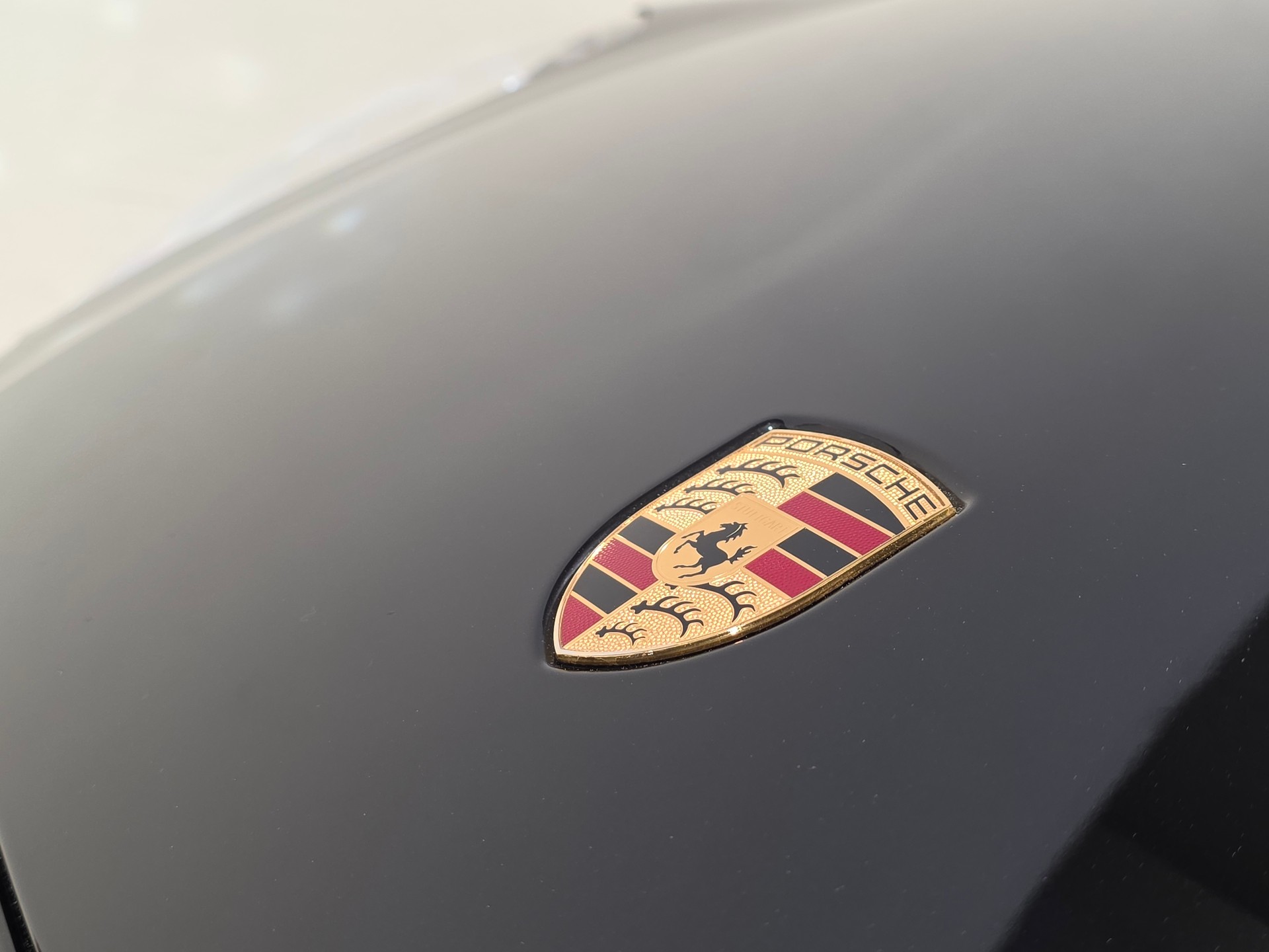 PORSCHE Cayenne Turbo-image-26