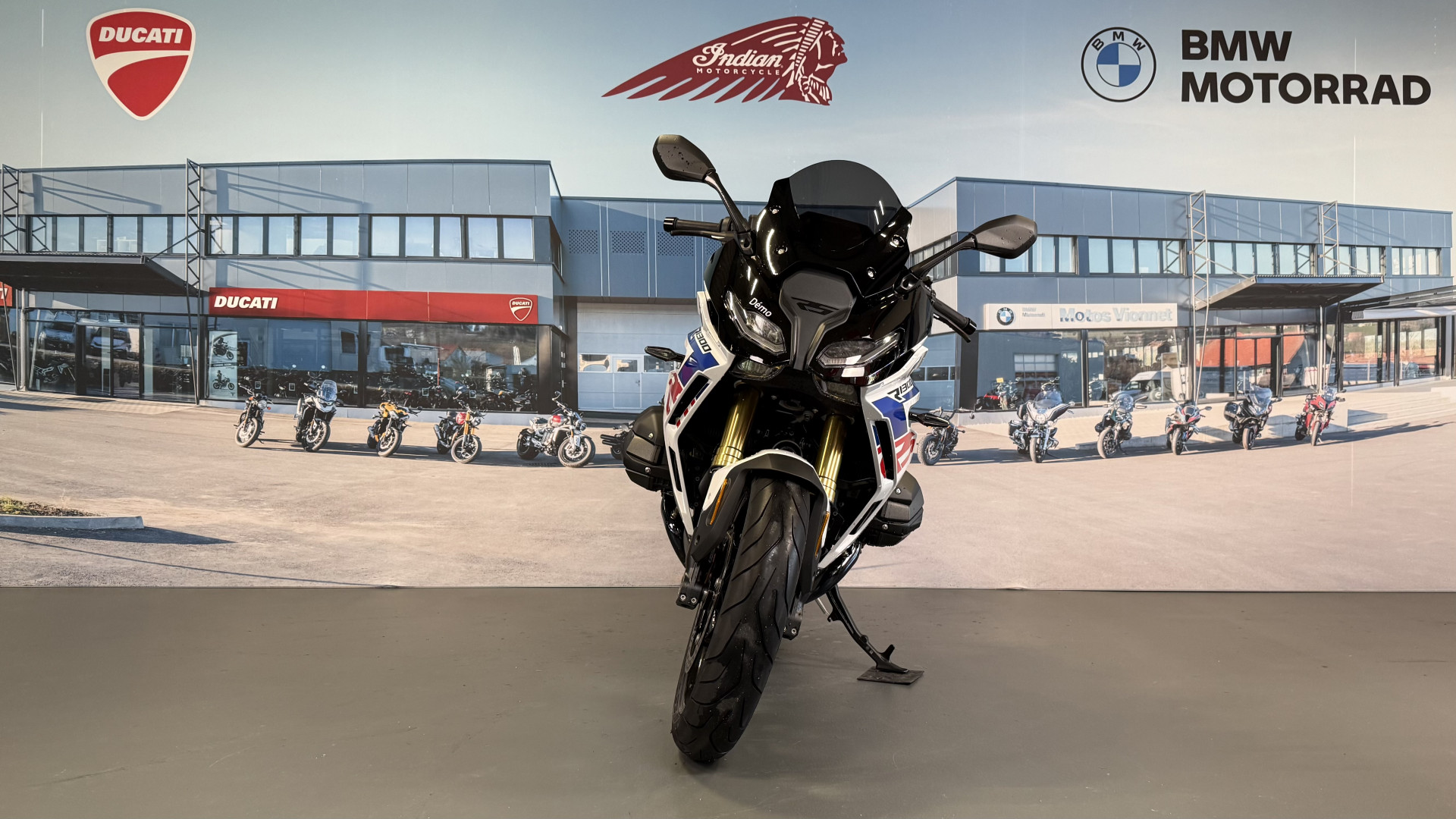 BMW R 1300 RS Performance-image-1