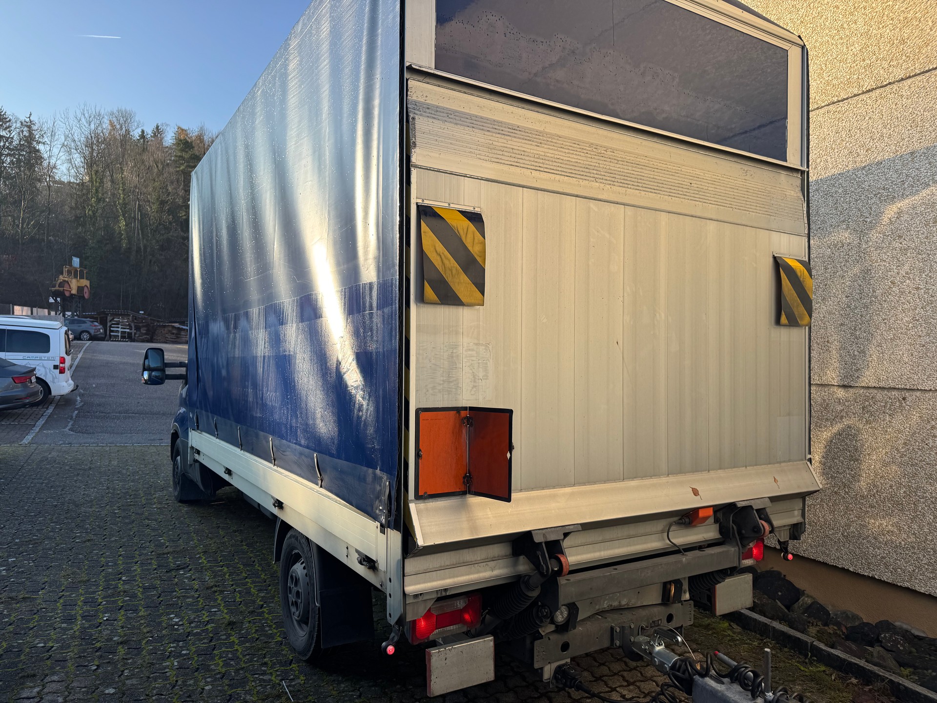 IVECO 35 S 18-image-1