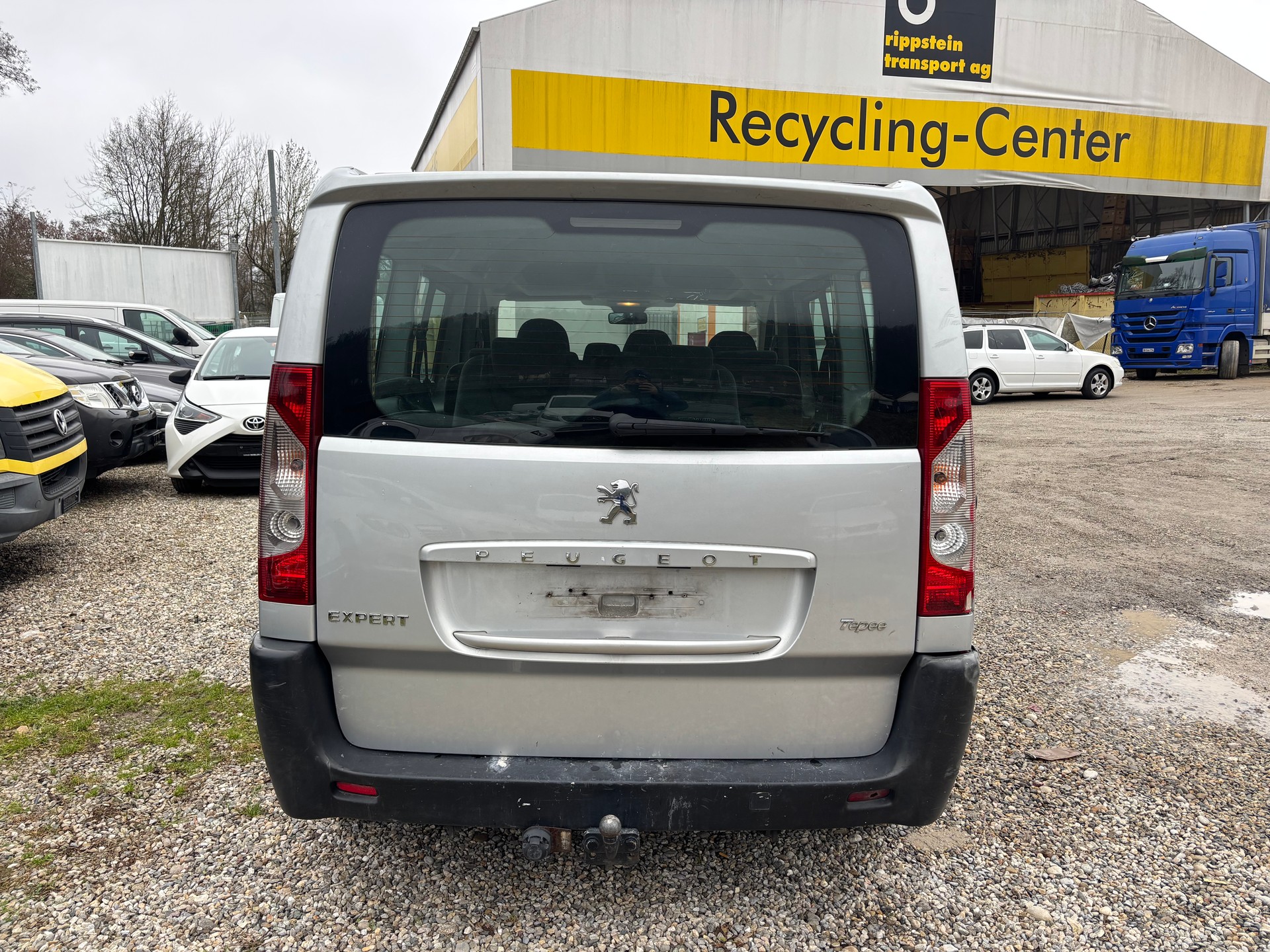 PEUGEOT Expert Tepee 2.0 HDi Confort L2-image-5