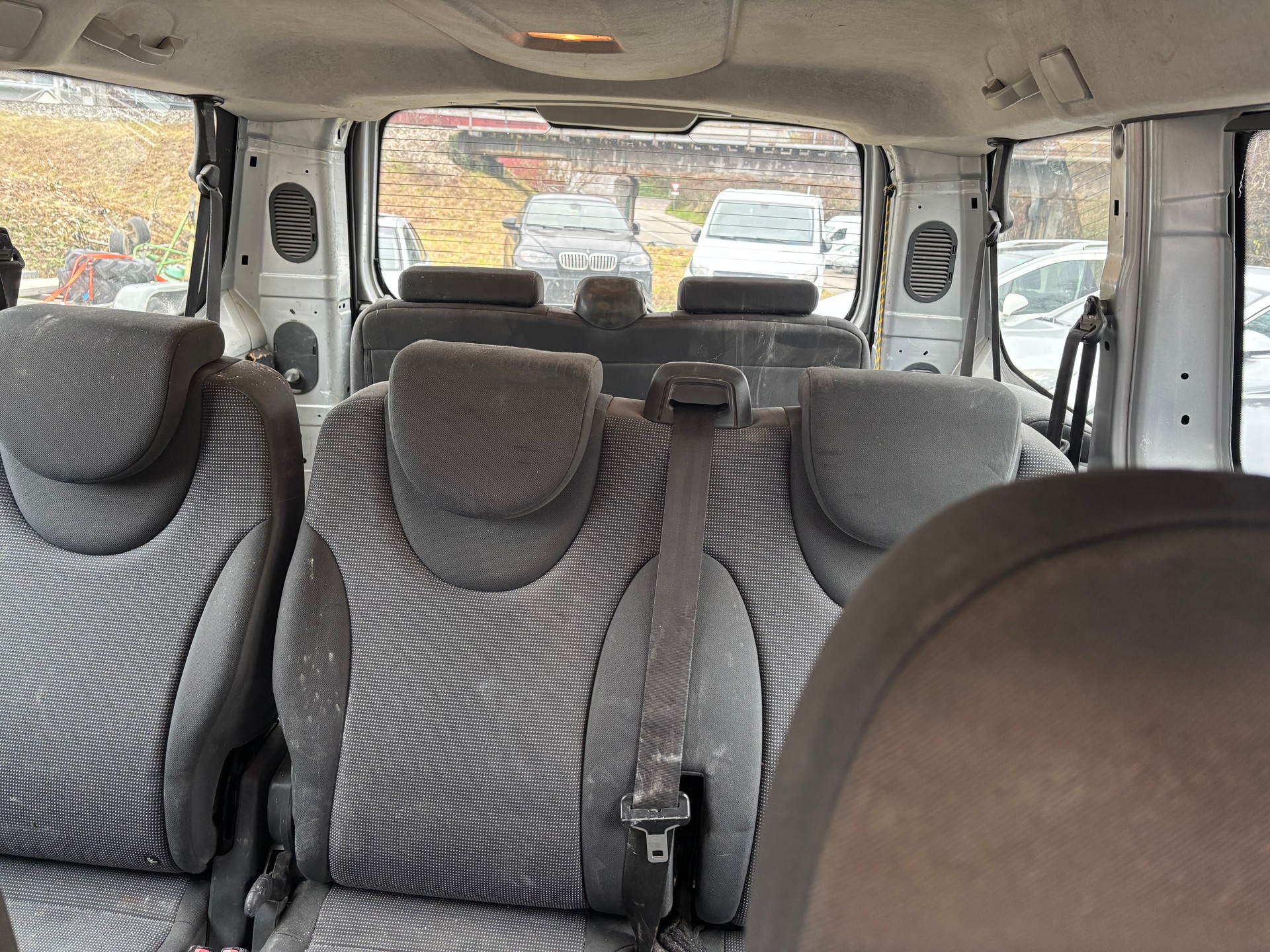 PEUGEOT Expert Tepee 2.0 HDi Confort L2-image-12