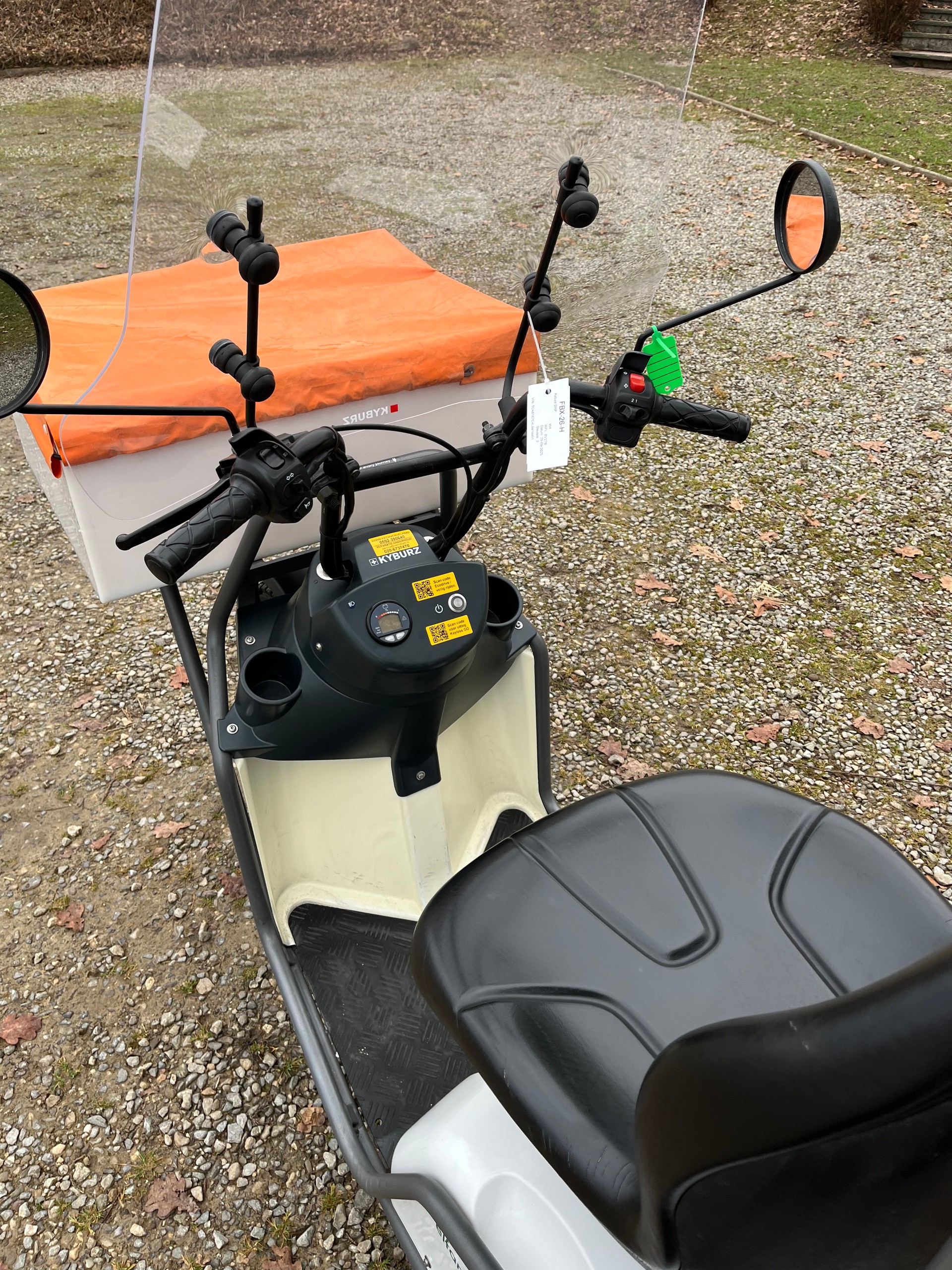 KYBURZ DXS 45km/h 240Ah Keyless-image-1