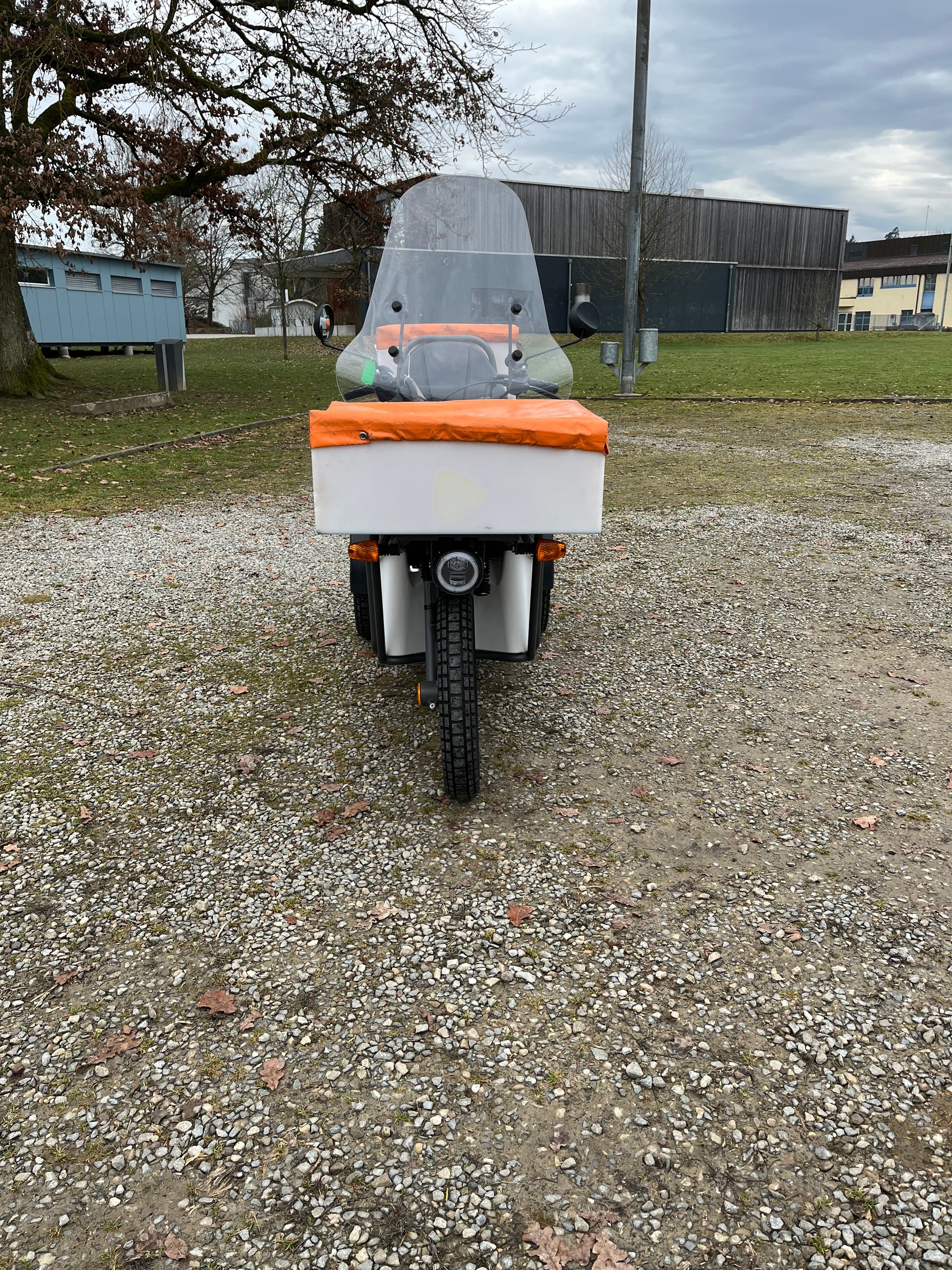 KYBURZ DXS 45km/h 240Ah Keyless-image-3