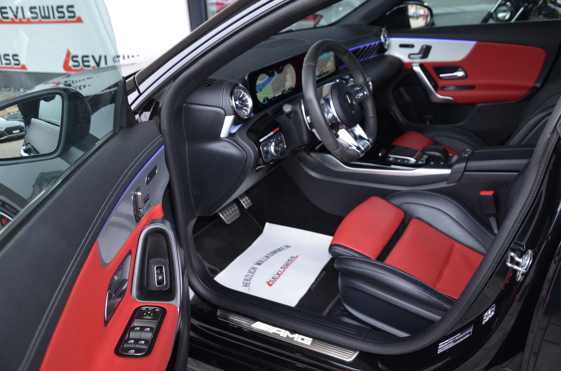 MERCEDES-BENZ CLA Shooting Brake 45 S AMG 4Matic+ 8G-DCT*Performance Edition**Ab MFK*-image-12