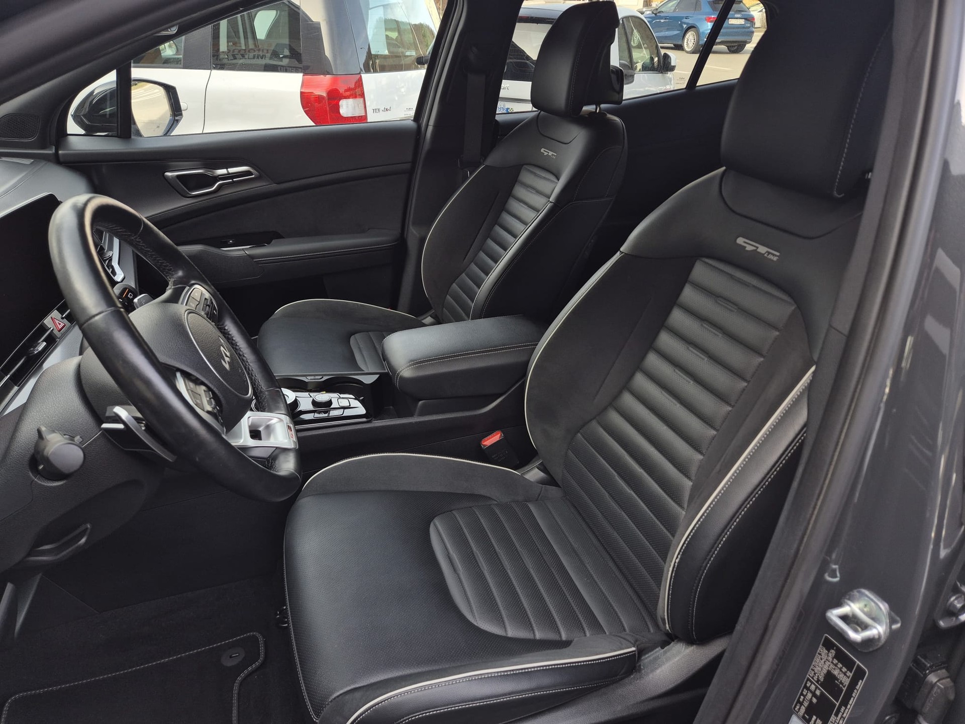 KIA Sportage 1.6T-GDi MHEV GT-Line 4x4 7DCT-image-8