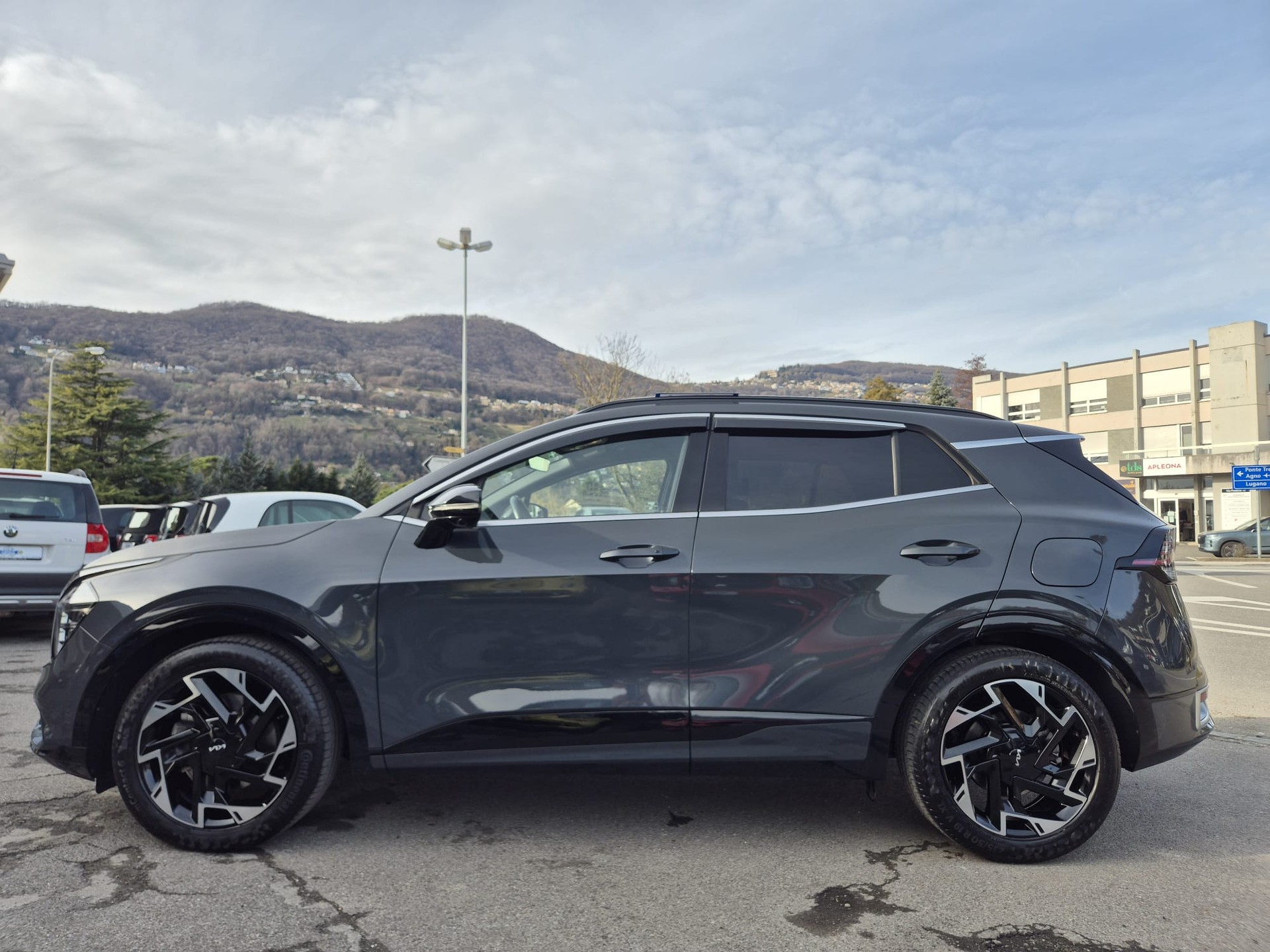 KIA Sportage 1.6T-GDi MHEV GT-Line 4x4 7DCT-image-4