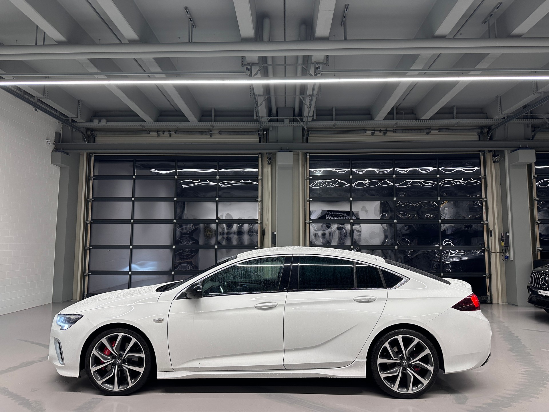 OPEL Insignia Grand Sport 2.0 T GSi AWD *CH-Auto*Frisch MFK*Garantie*Lückenlose Servicehistorie bei Opel*-image-8