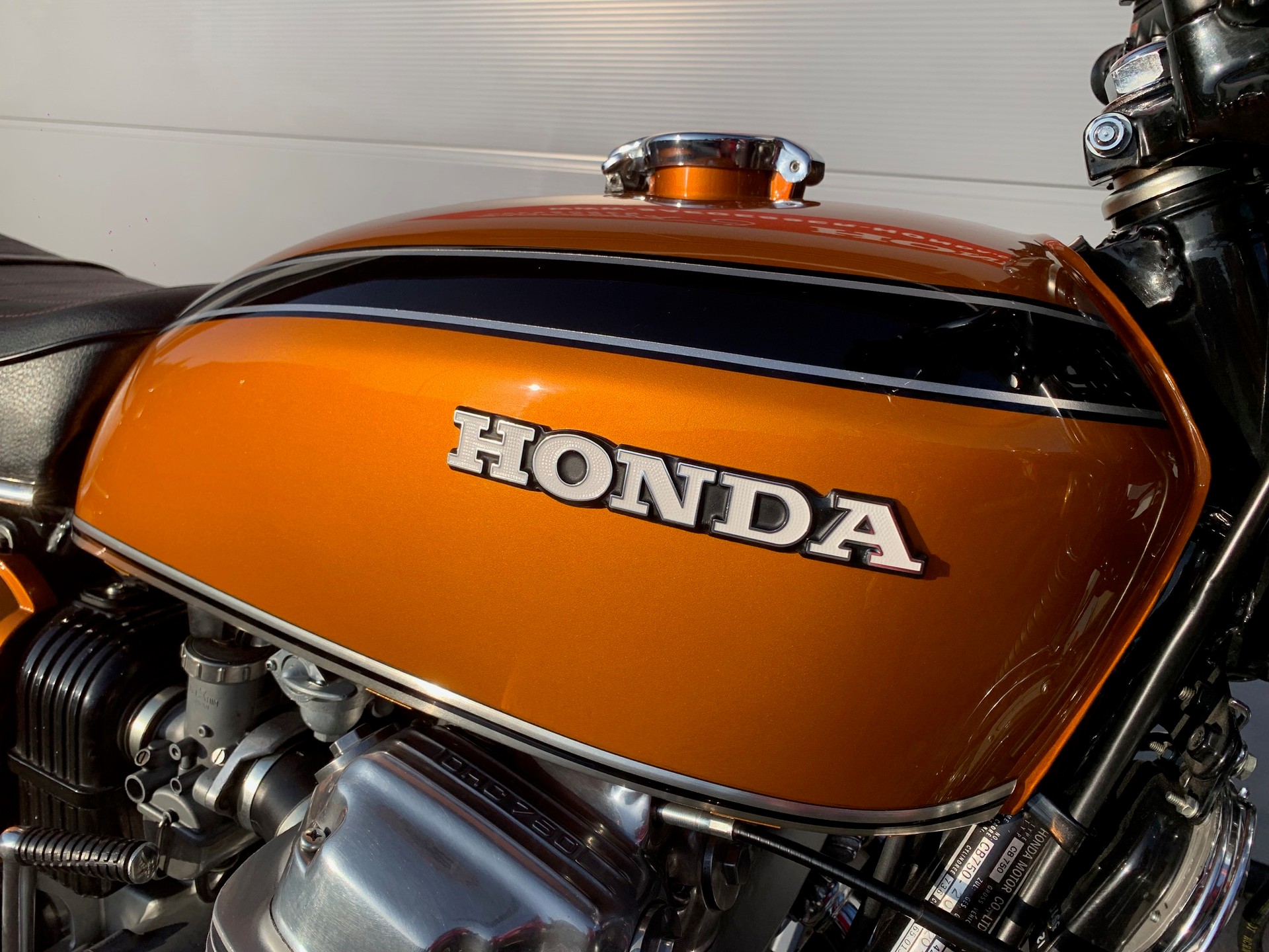 HONDA CB750 K2-image-1