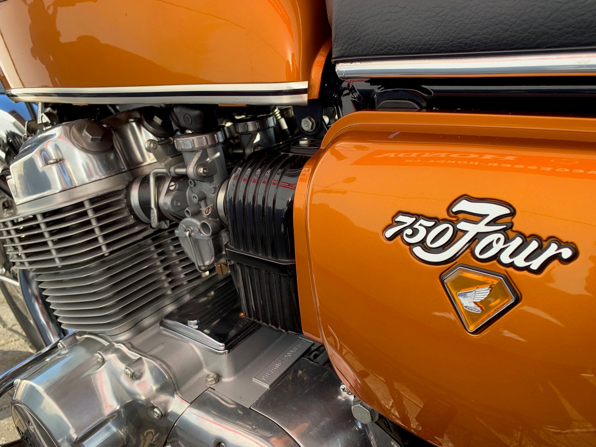HONDA CB750 K2-image-8